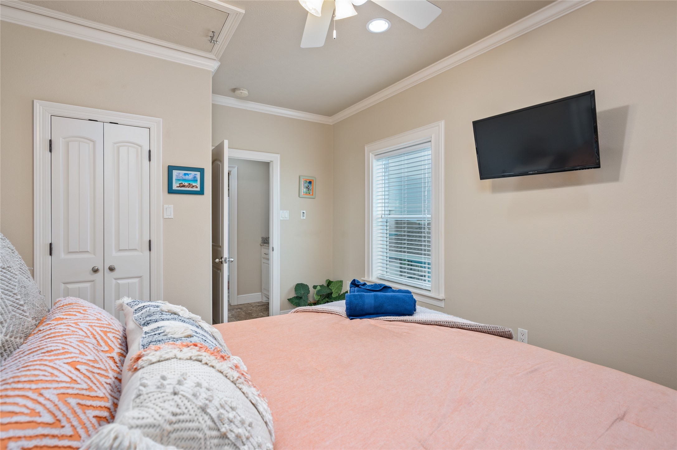 819 Eastview Property Photo 19