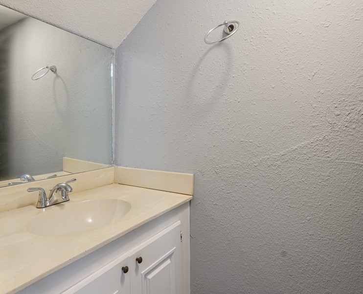 14447 Misty Meadow Lane Property Photo 11