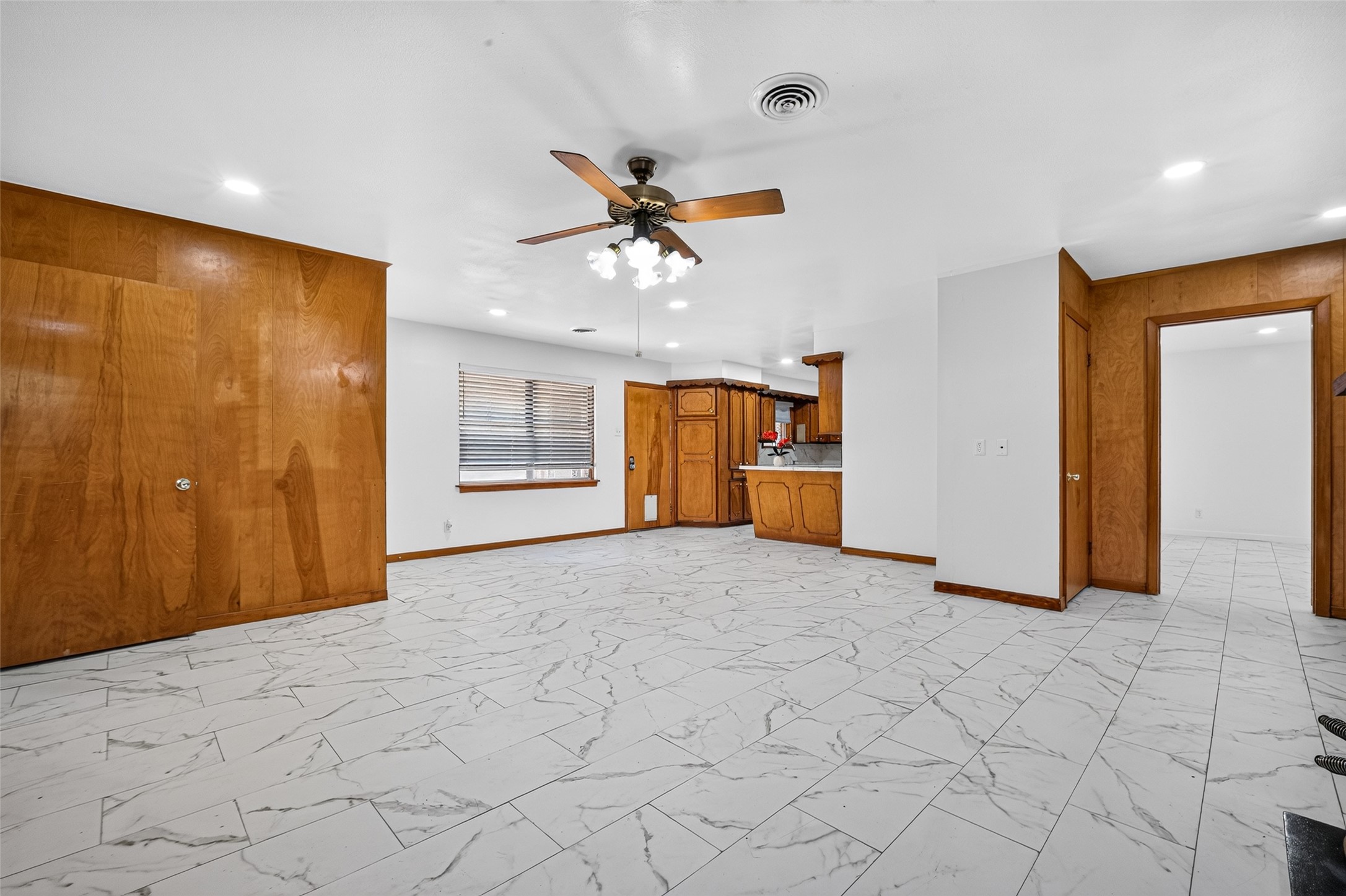 16407 Mahan Road Property Photo 8