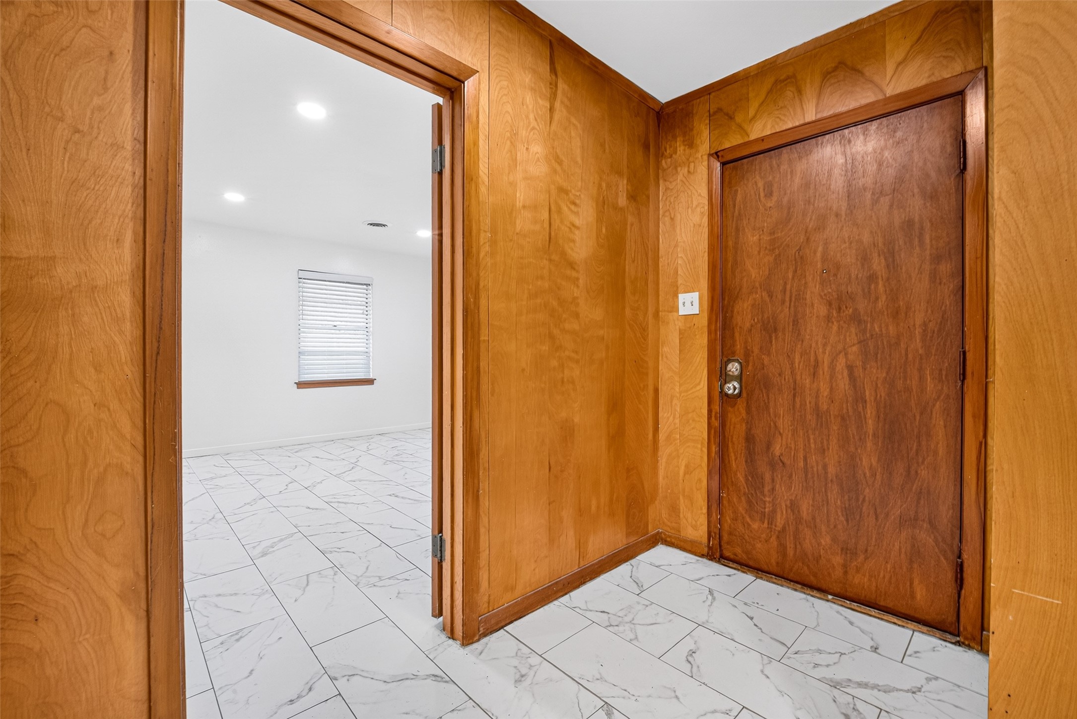 16407 Mahan Road Property Photo 9