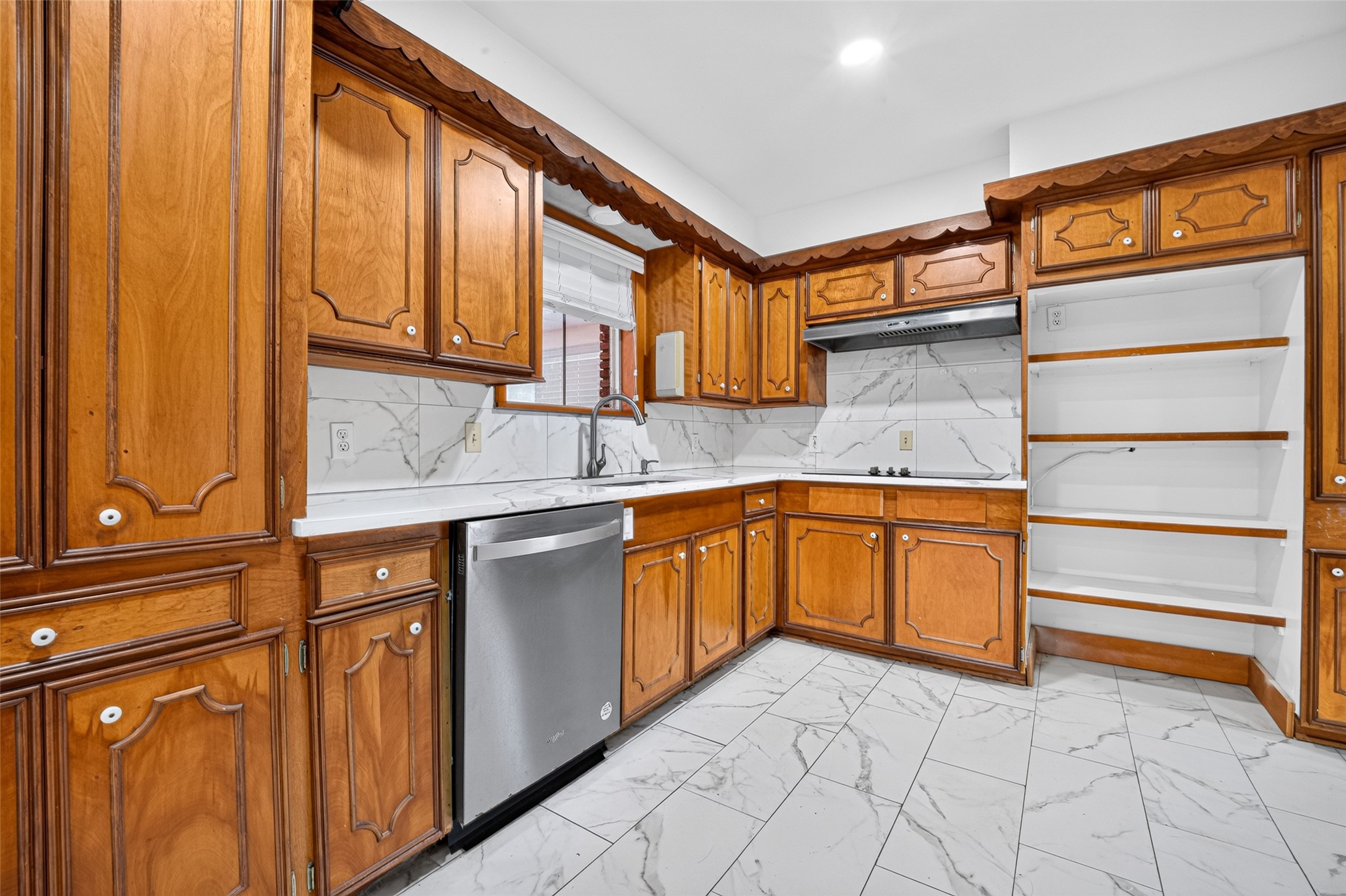 16407 Mahan Road Property Photo 16