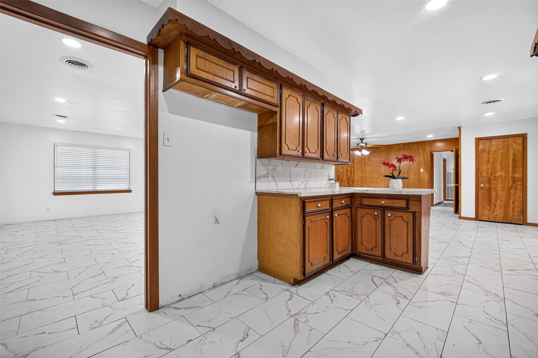 16407 Mahan Road Property Photo 17