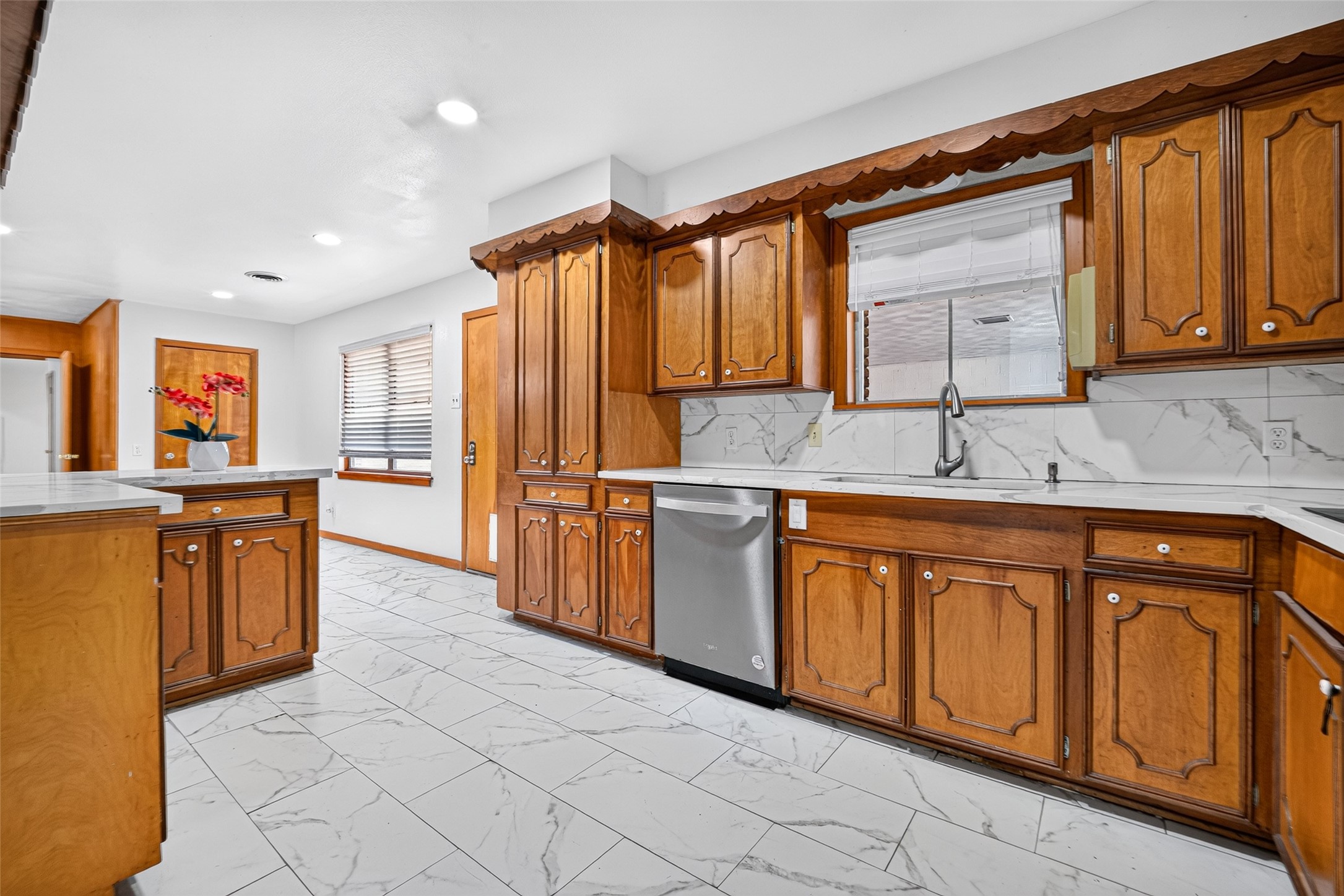 16407 Mahan Road Property Photo 18