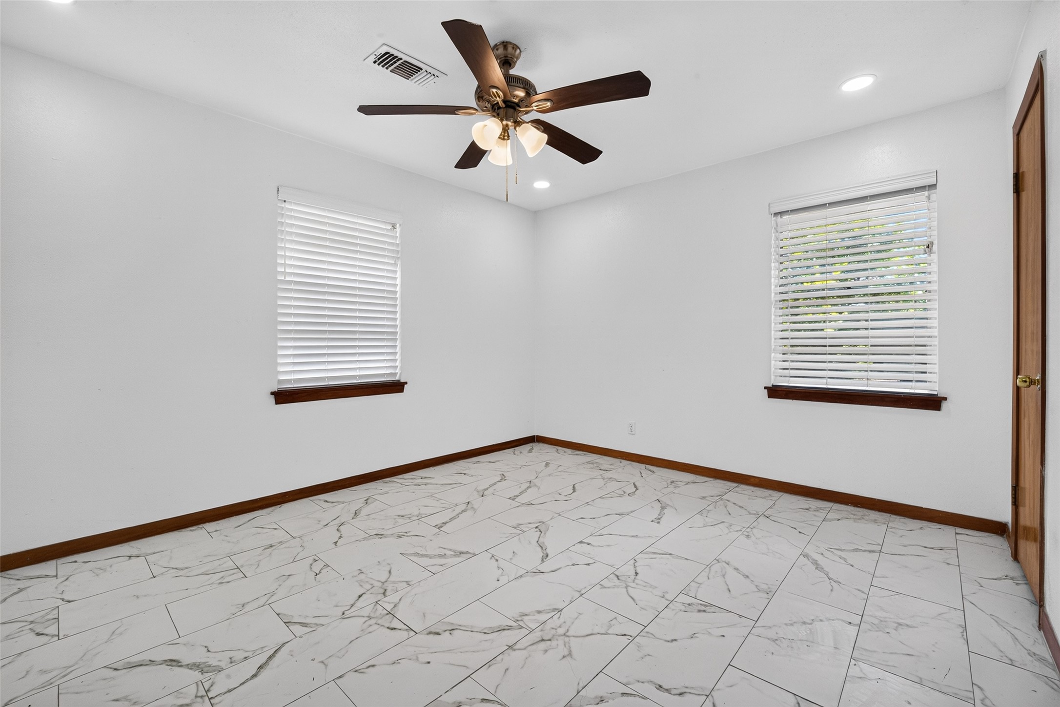 16407 Mahan Road Property Photo 33