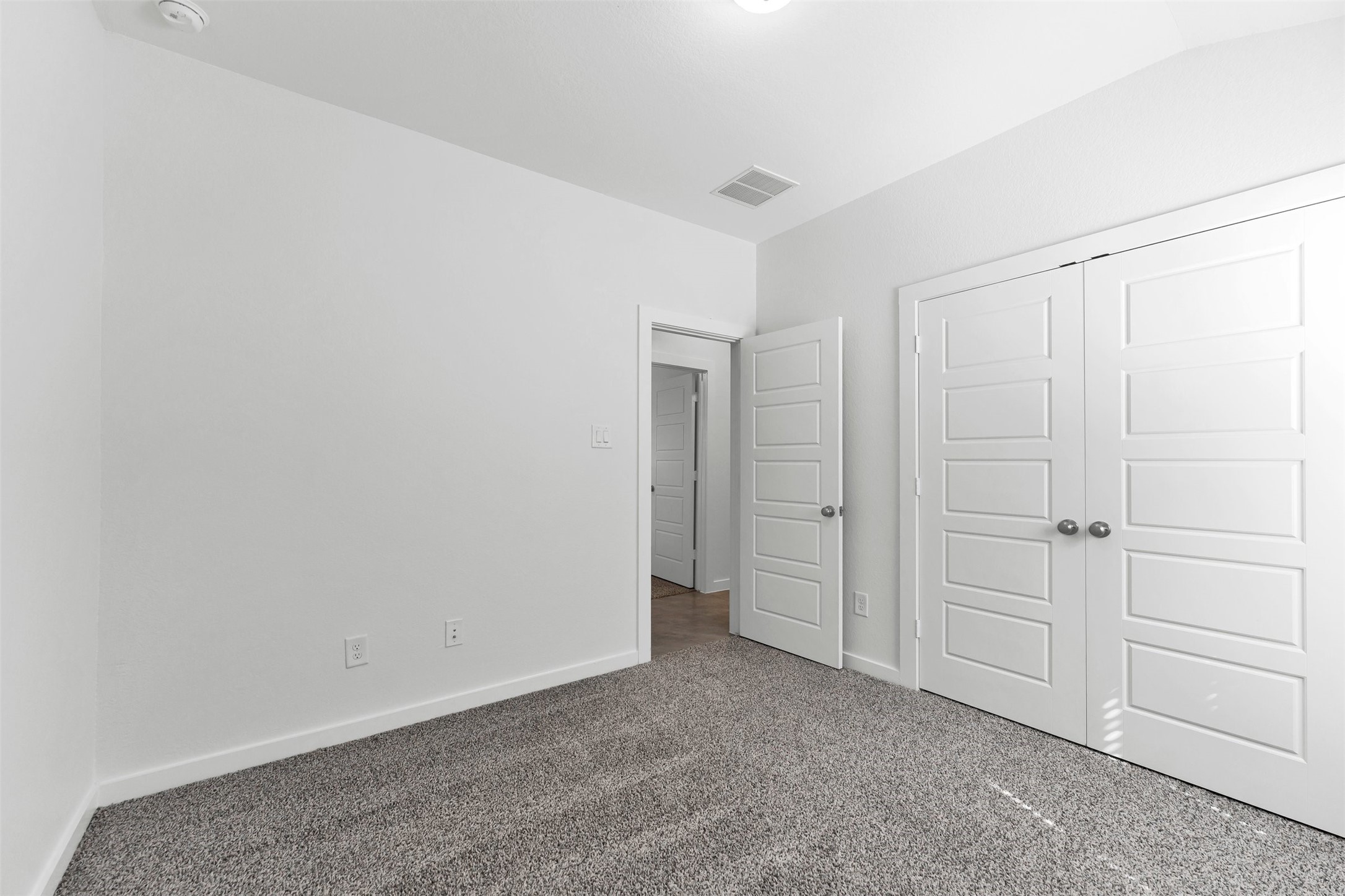208 Charles Ridge Drive Property Photo 34