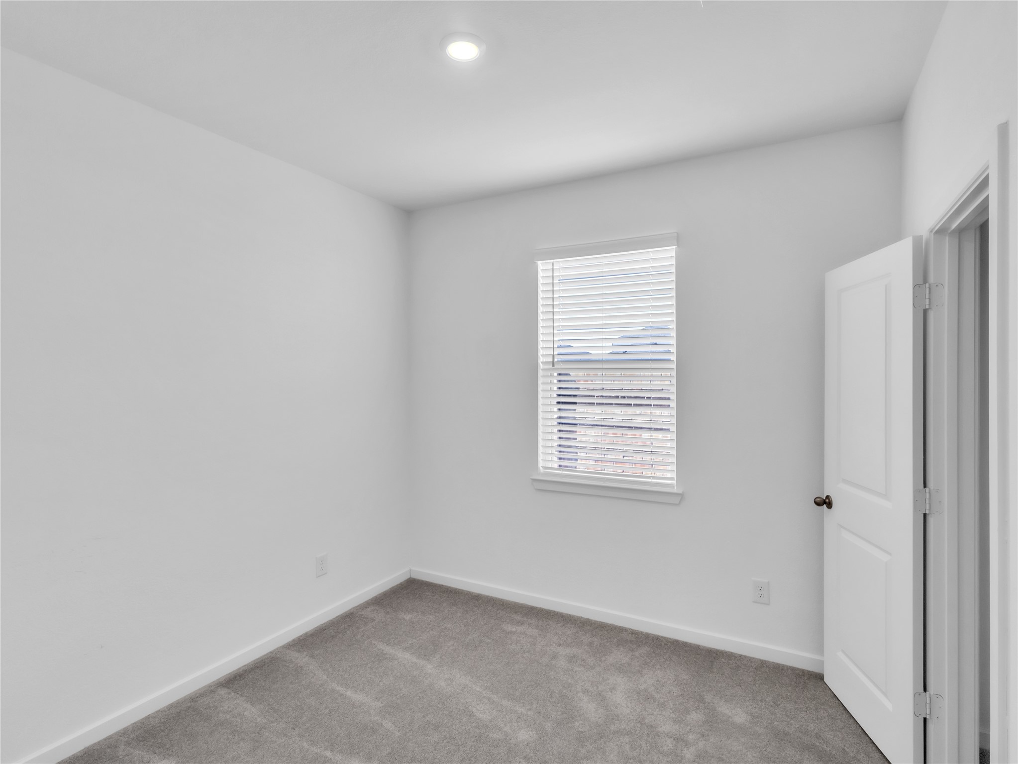 7734 Primrose Myrtle Lane Property Photo 10