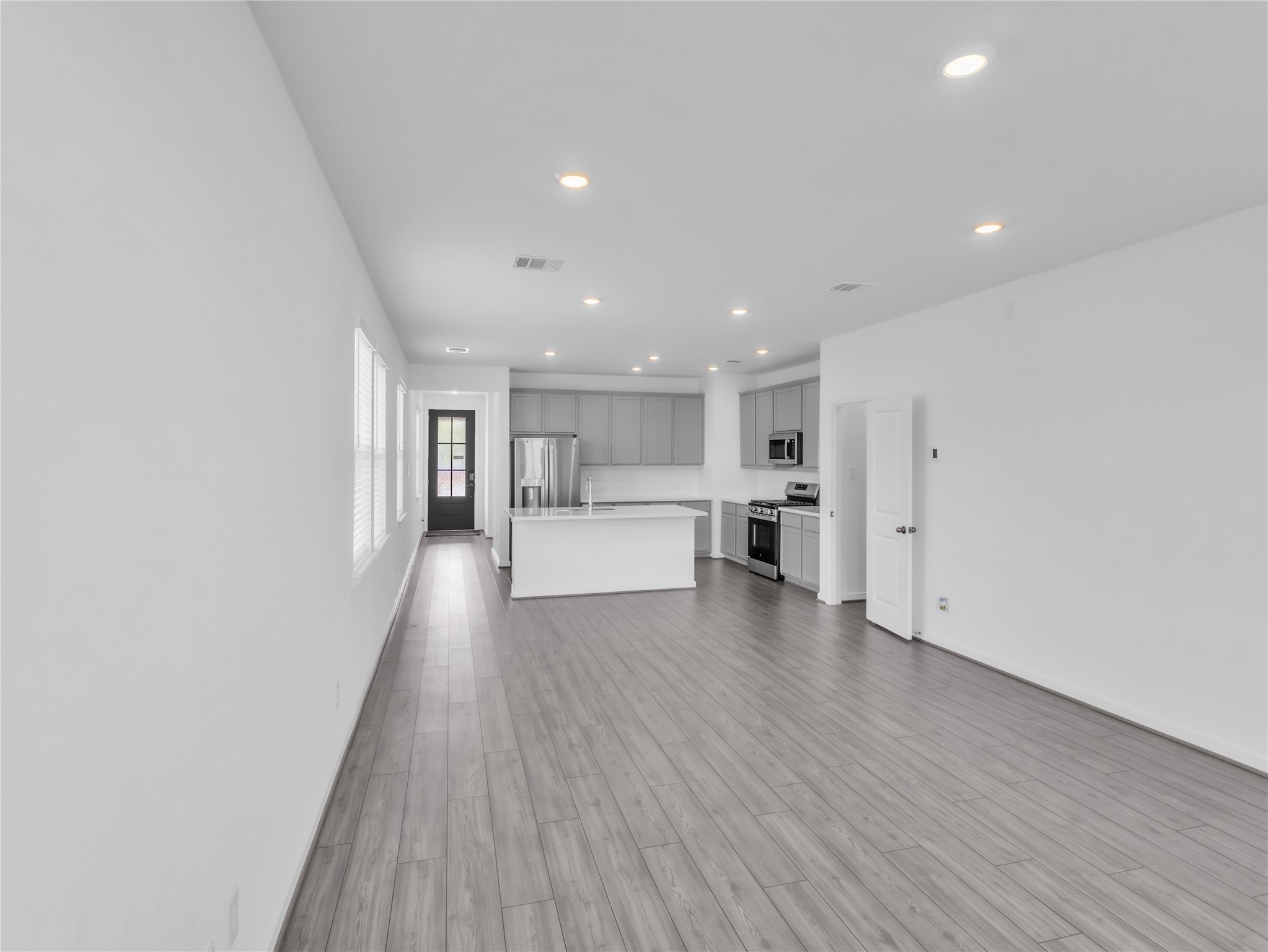7734 Primrose Myrtle Lane Property Photo 18