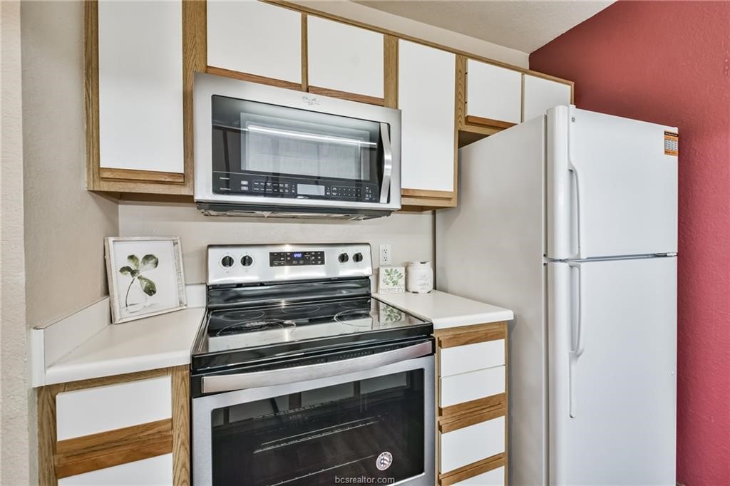 529 Southwest Parkway Parkway 203 Property Photo 17