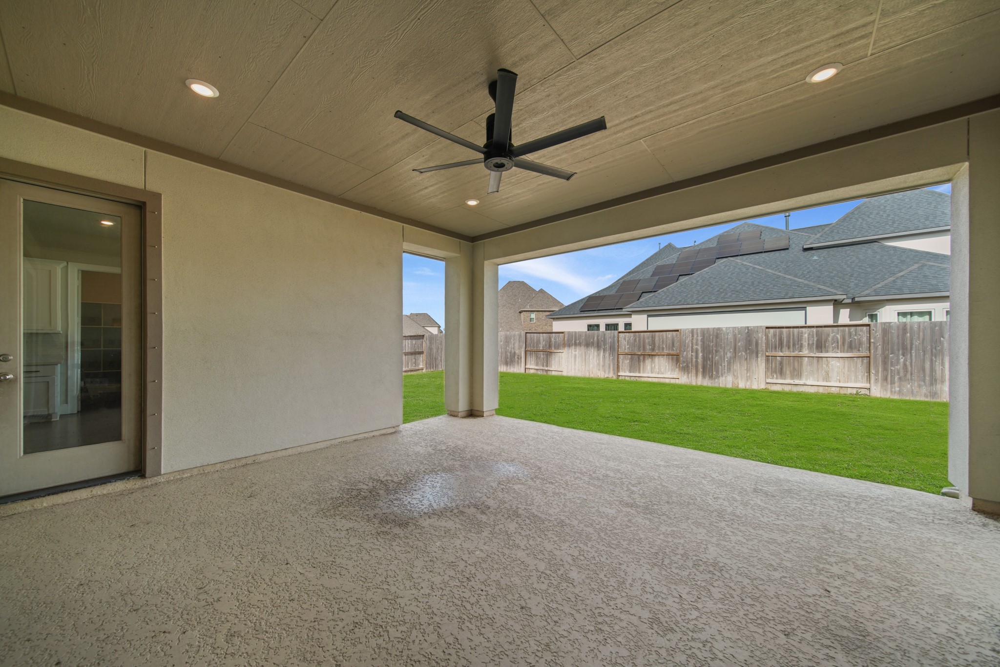 9527 Sanger Way Property Photo 37