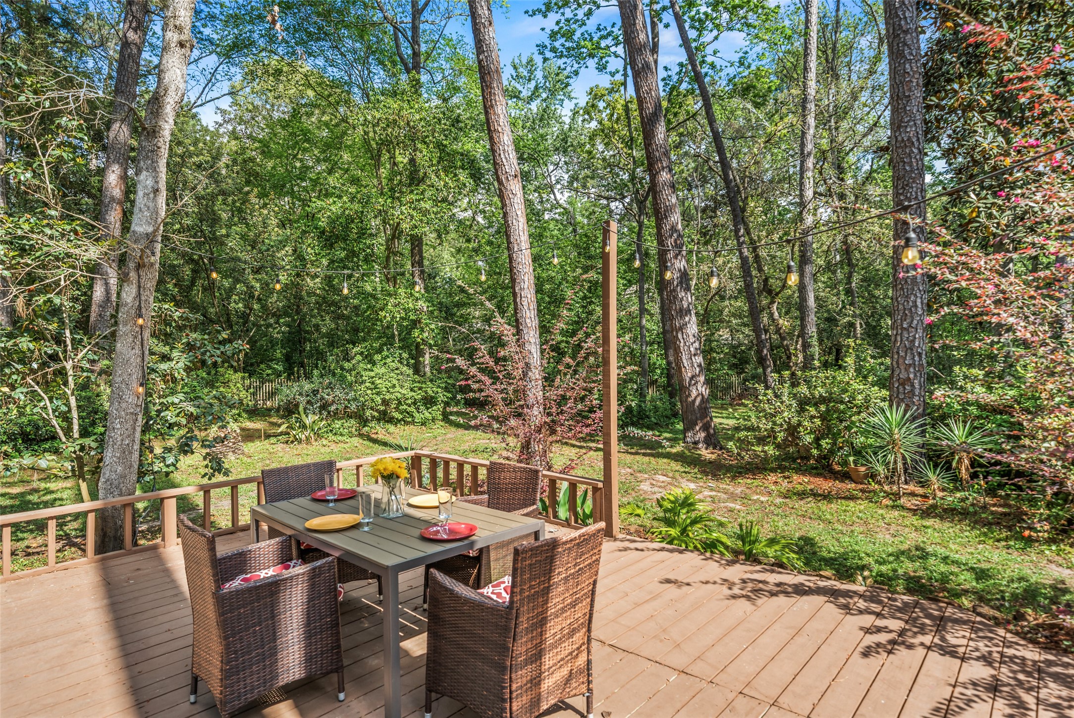 2918 Kings Forest Drive Property Photo 10