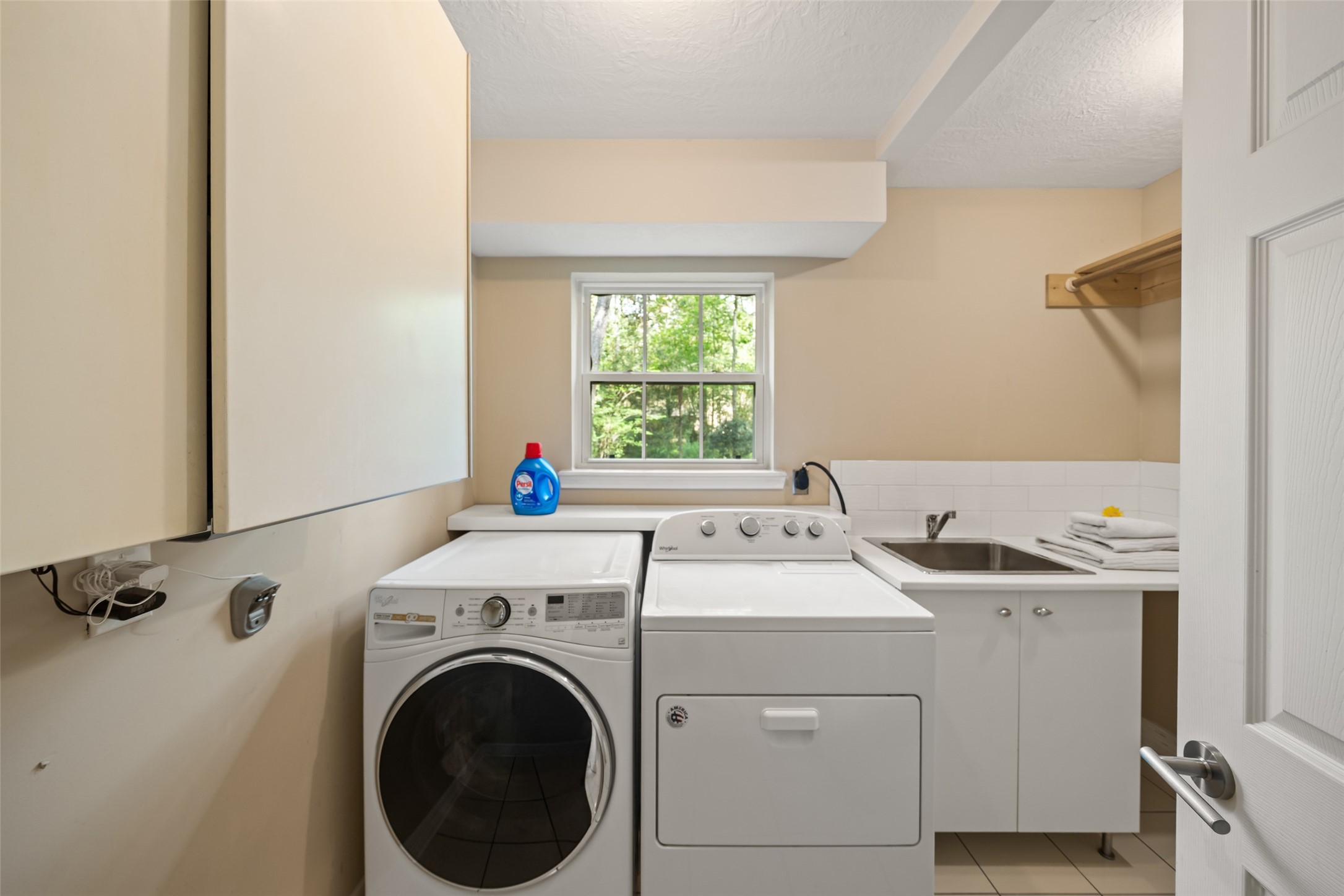 2918 Kings Forest Drive Property Photo 37