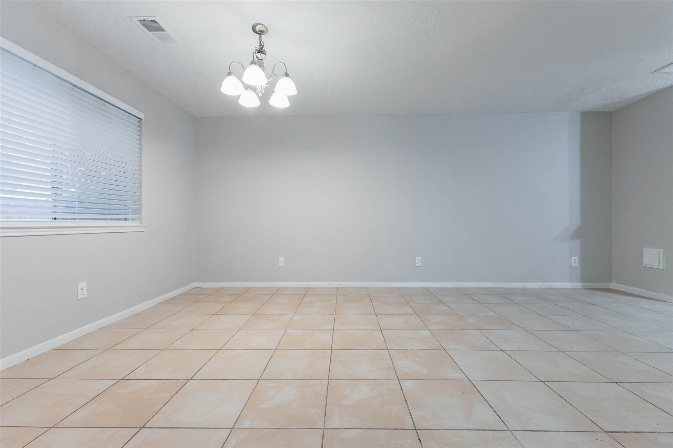 10502 Mist Lane Property Photo 12