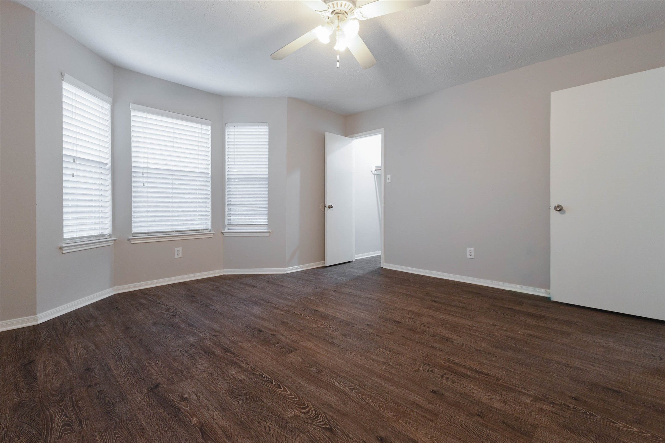 10502 Mist Lane Property Photo 34