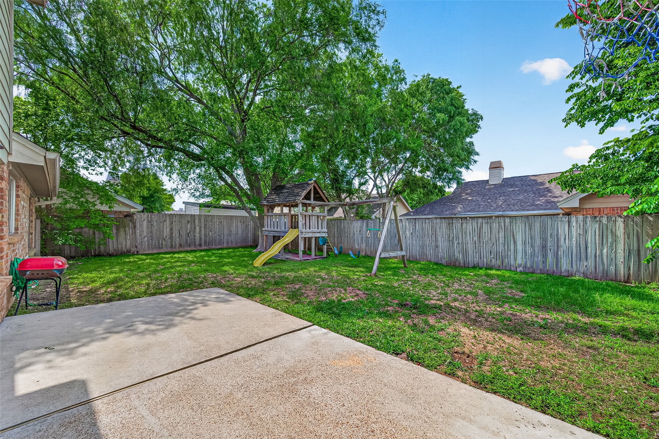 10414 Green Valley Ln Property Photo 45
