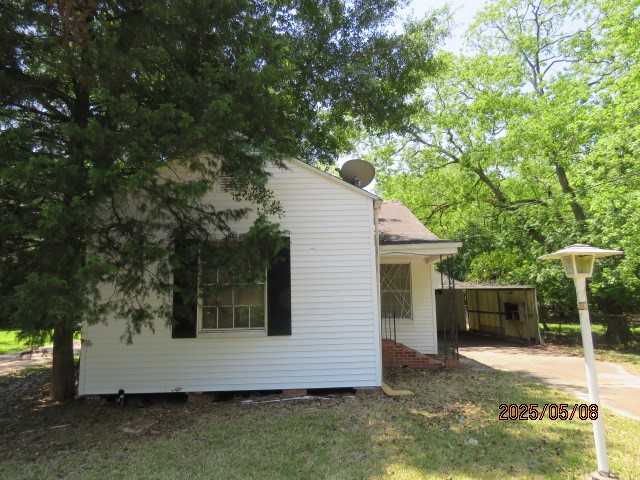 1915 Neches Avenue Property Photo