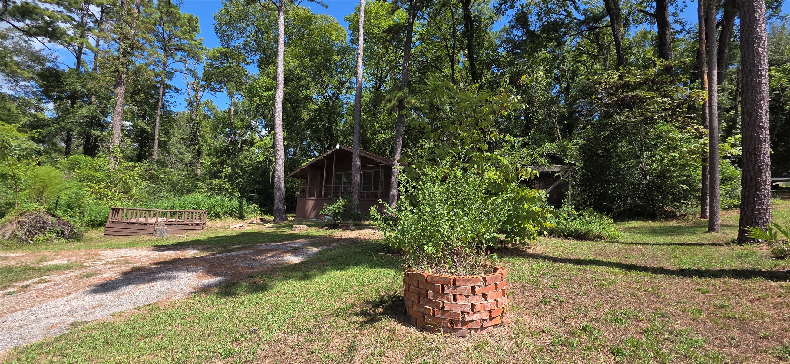 131 Cove Drive Property Photo 11