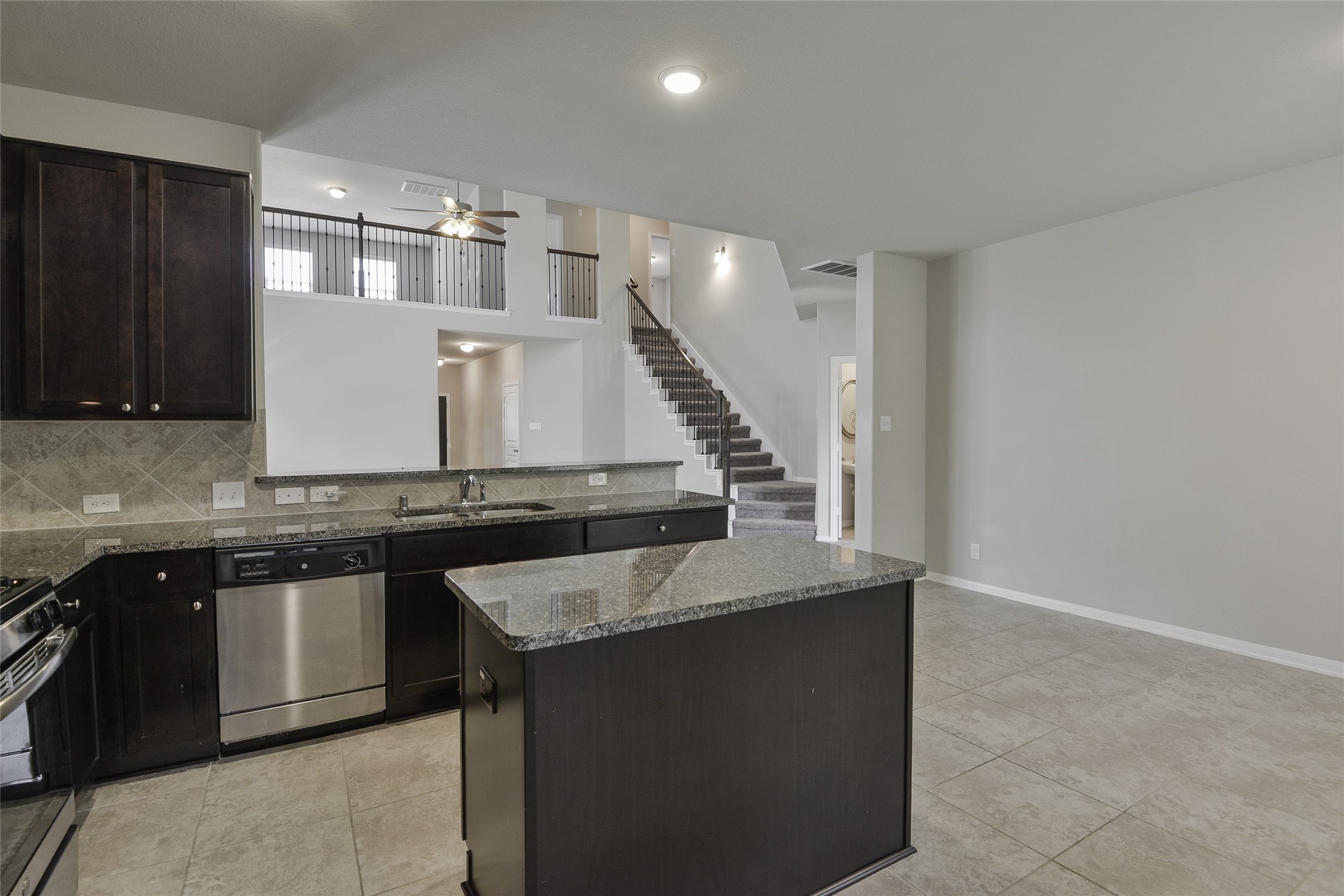 614 Pequin Road Property Photo 13