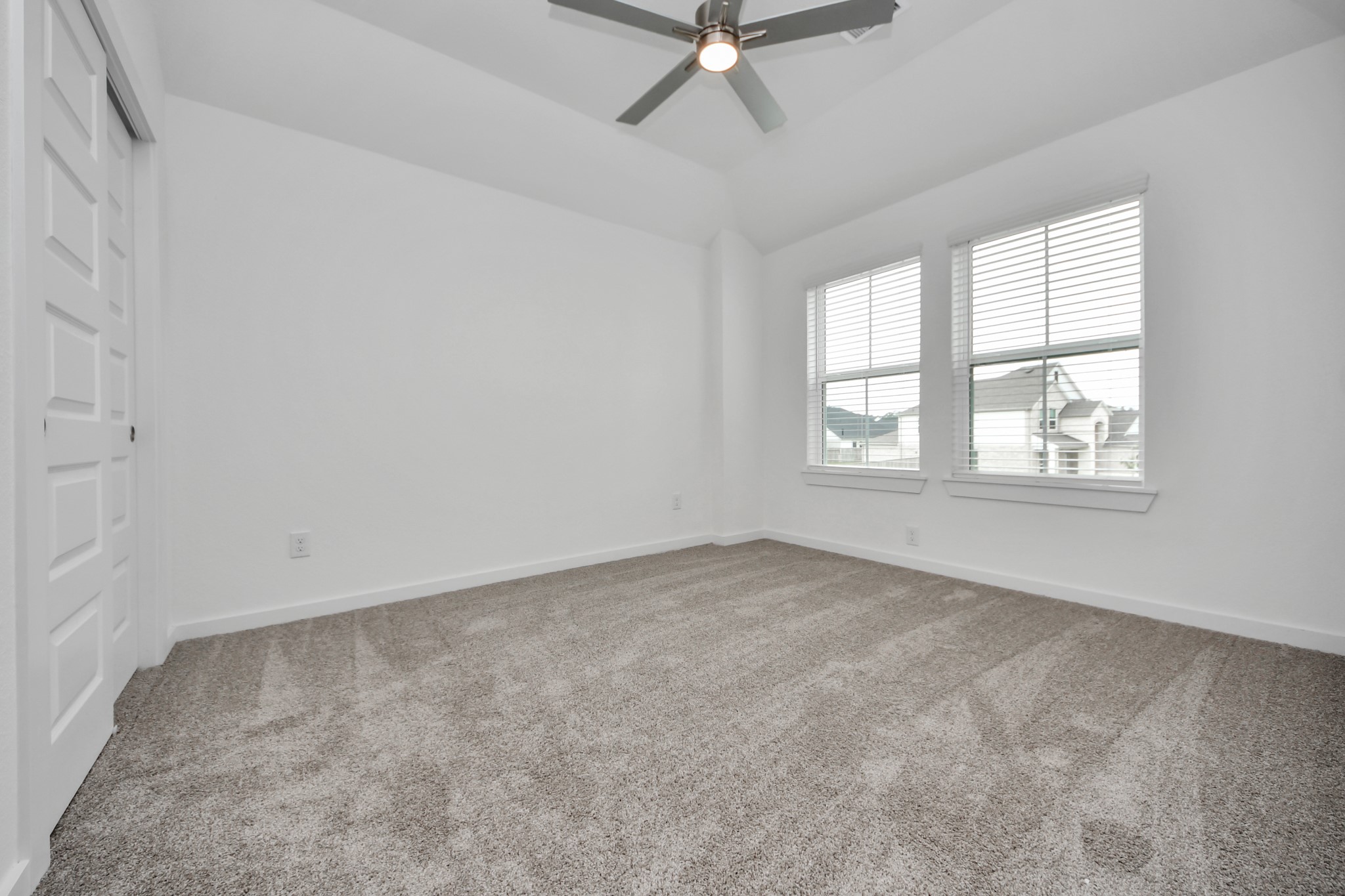2942 Bury Park Drive Property Photo 36