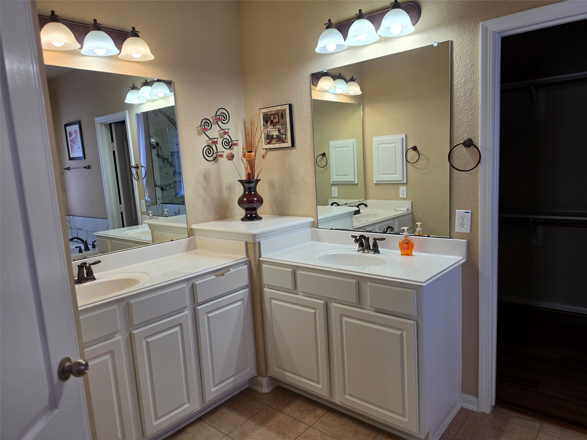 13316 Misting Falls Lane Property Photo 22
