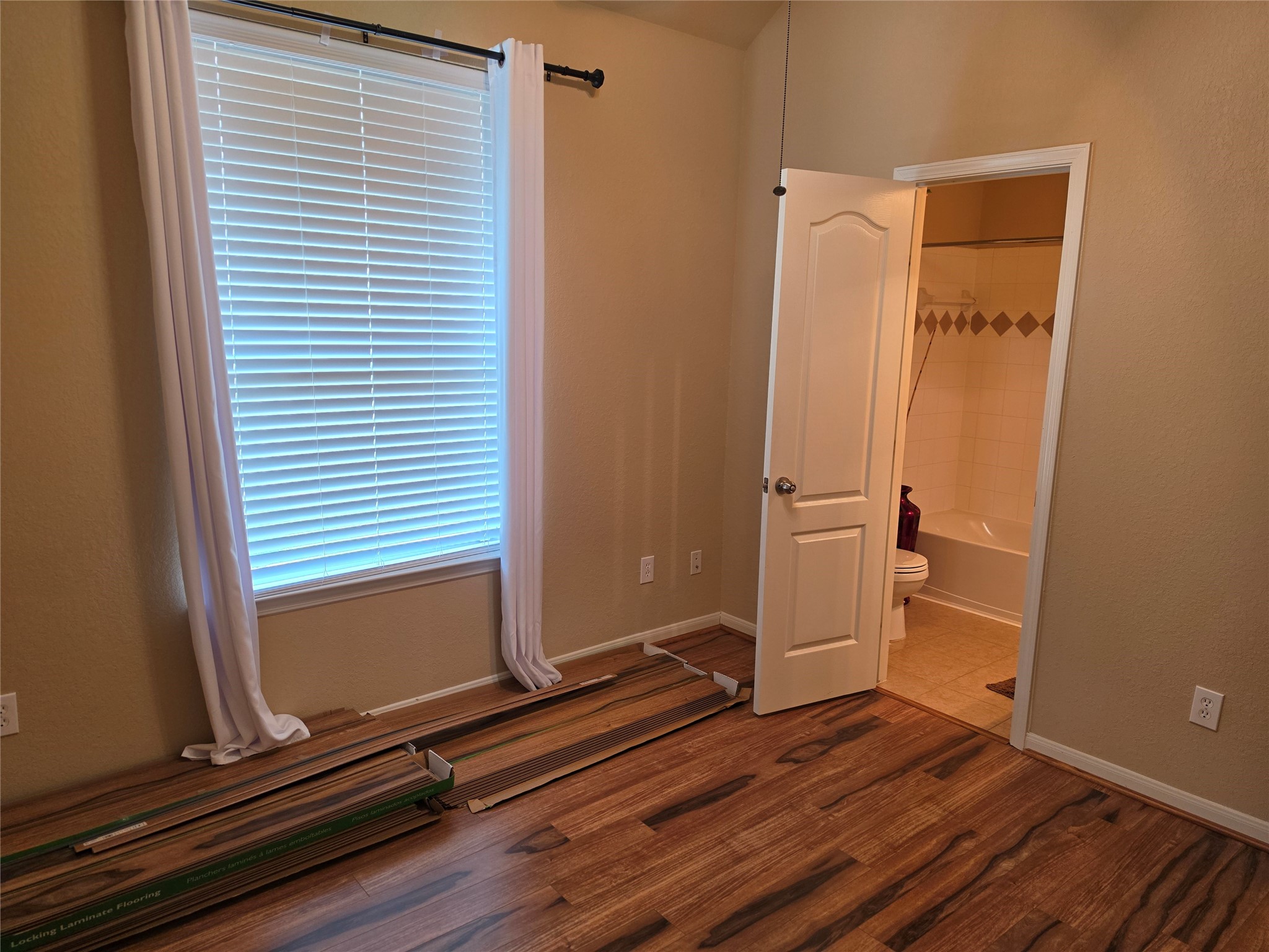 13316 Misting Falls Lane Property Photo 25