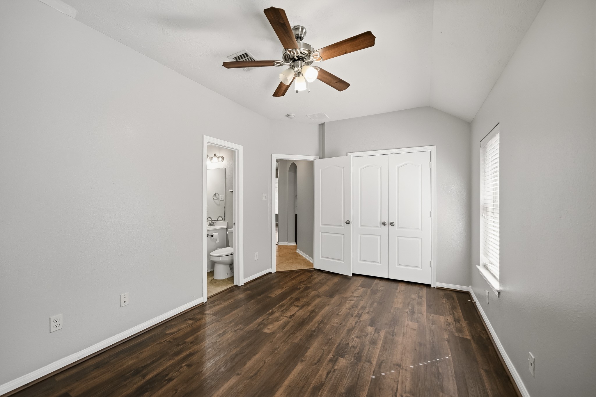 28211 Emerald Creek Lane Property Photo 18