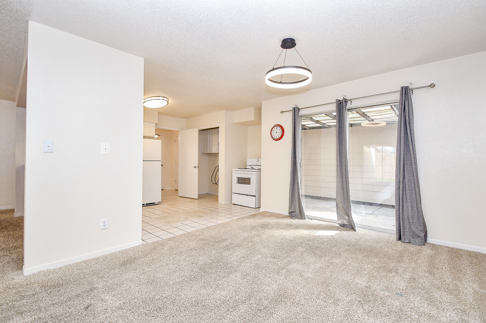 11554 Chesswood Drive Property Photo 10