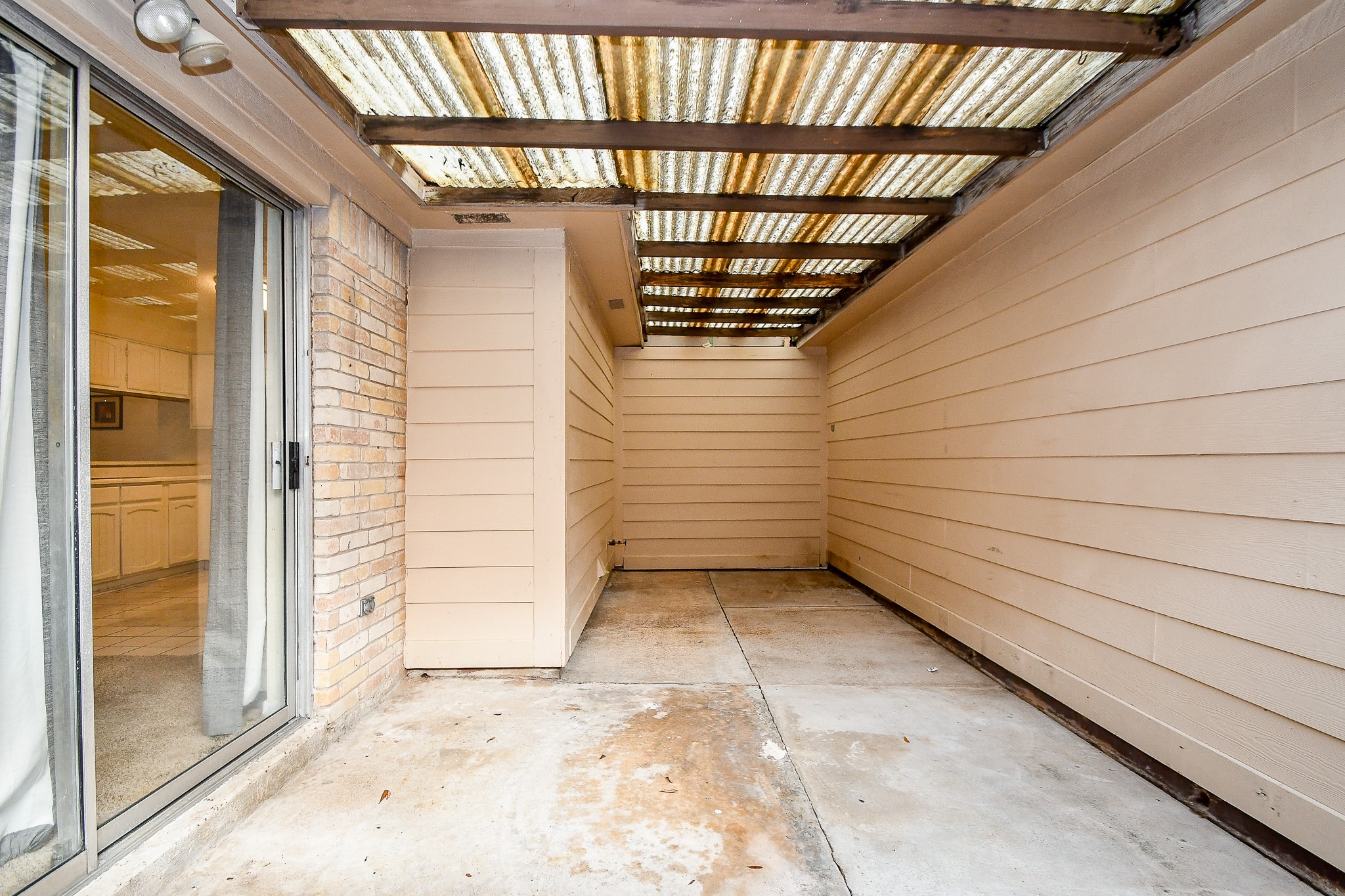 11554 Chesswood Drive Property Photo 12