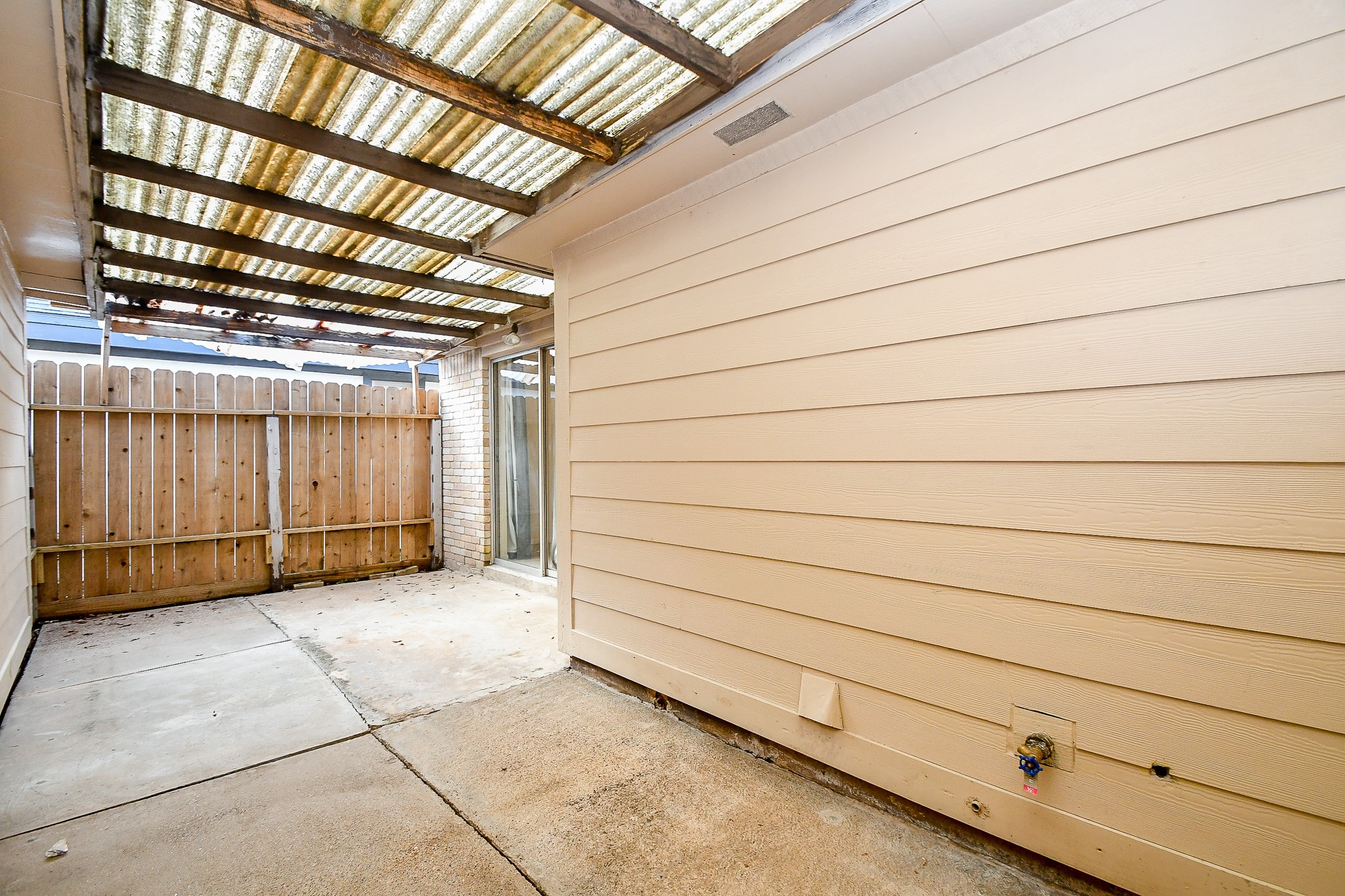11554 Chesswood Drive Property Photo 13