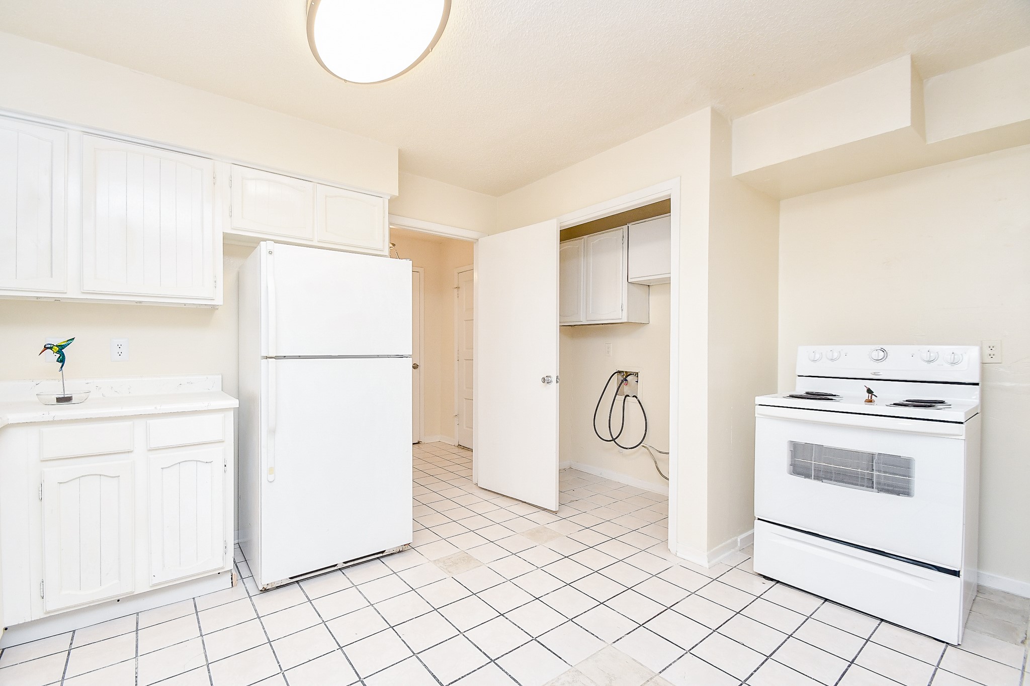 11554 Chesswood Drive Property Photo 17