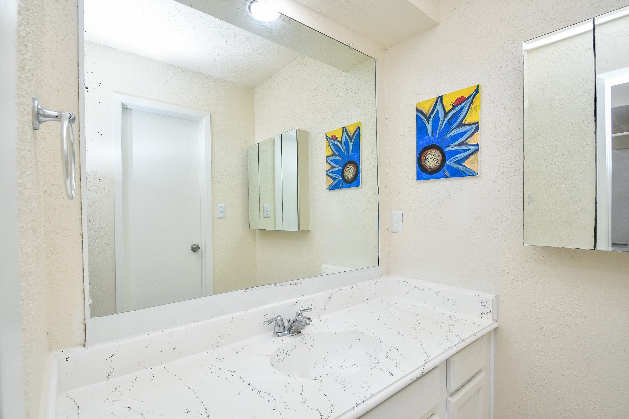 11554 Chesswood Drive Property Photo 23