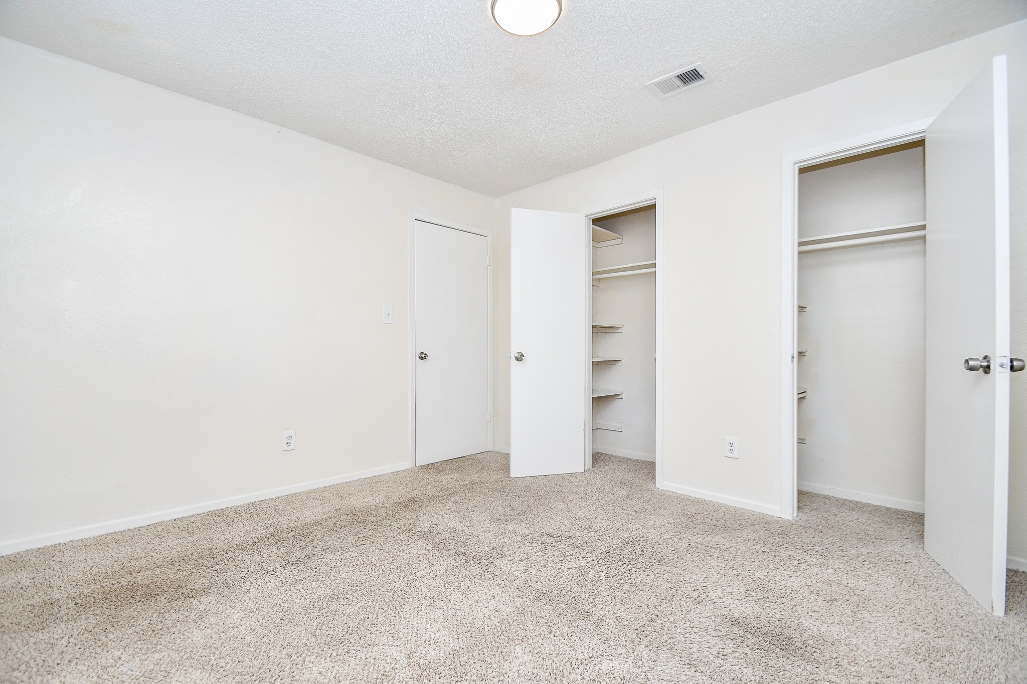11554 Chesswood Drive Property Photo 26