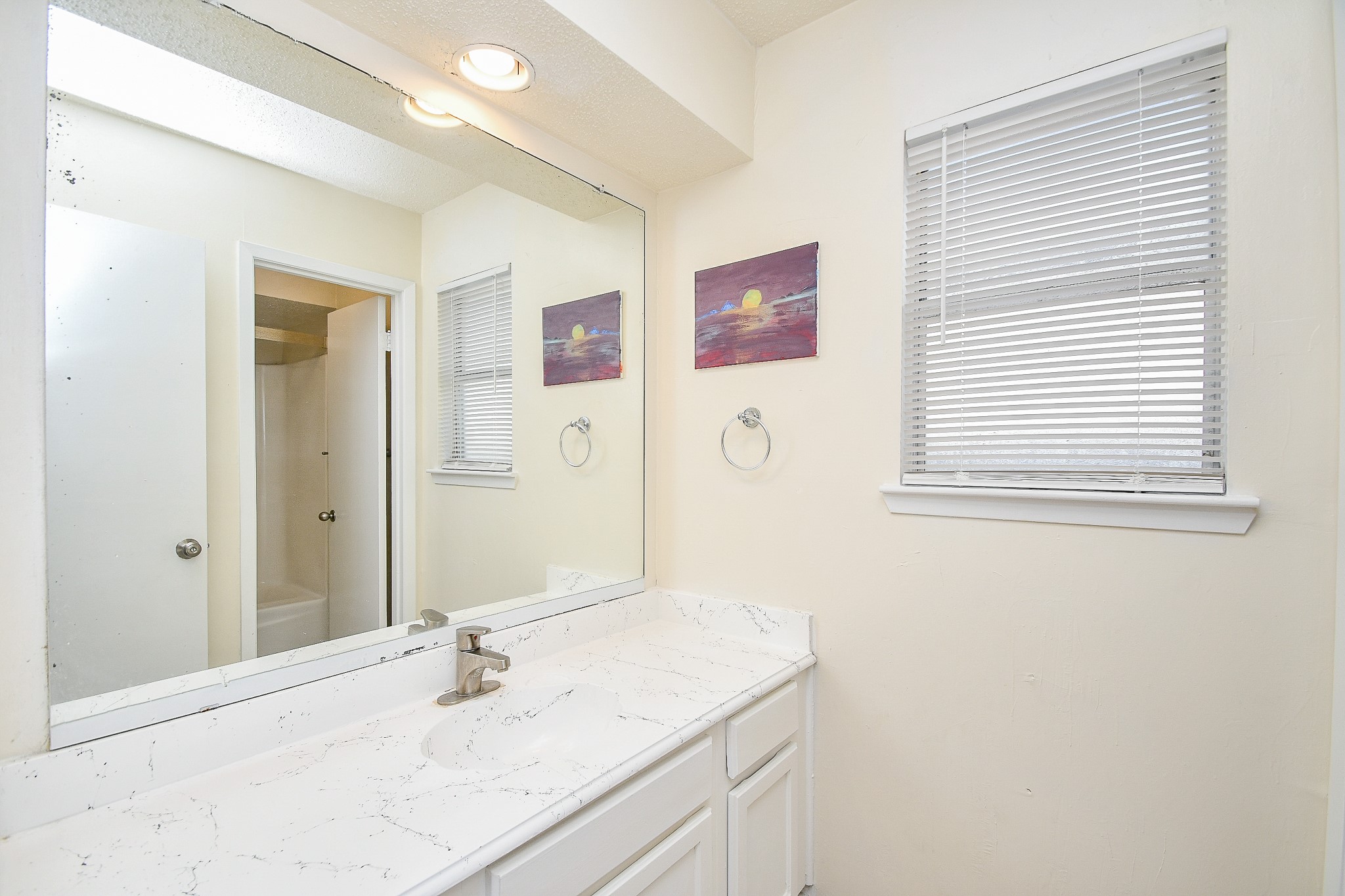 11554 Chesswood Drive Property Photo 27