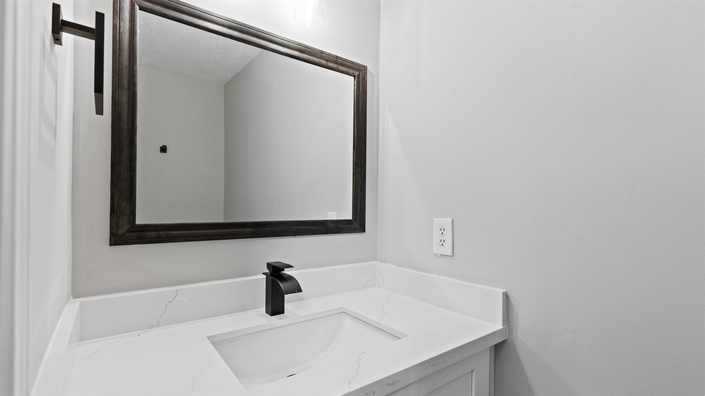 23923 Spring Oak Drive Property Photo 6