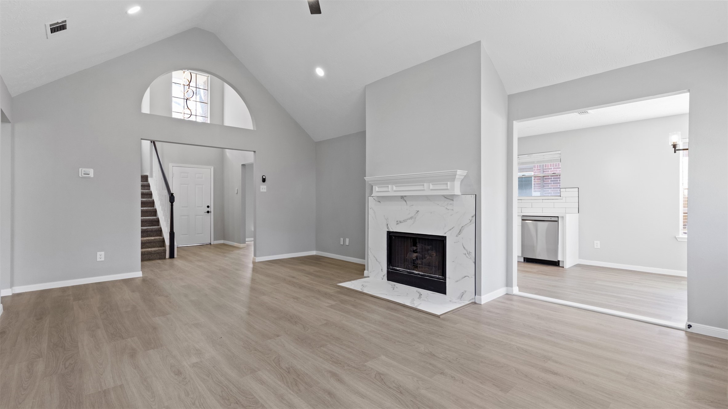 23923 Spring Oak Drive Property Photo 8
