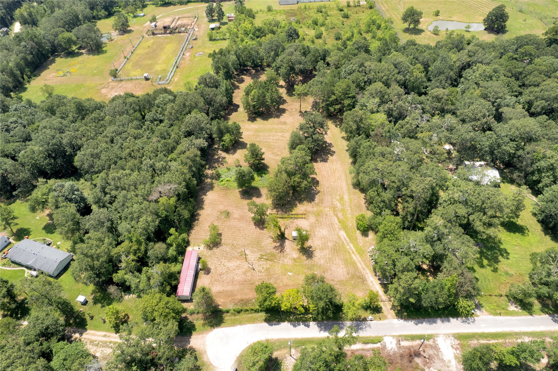 310 County Road 3280 Property Photo 2