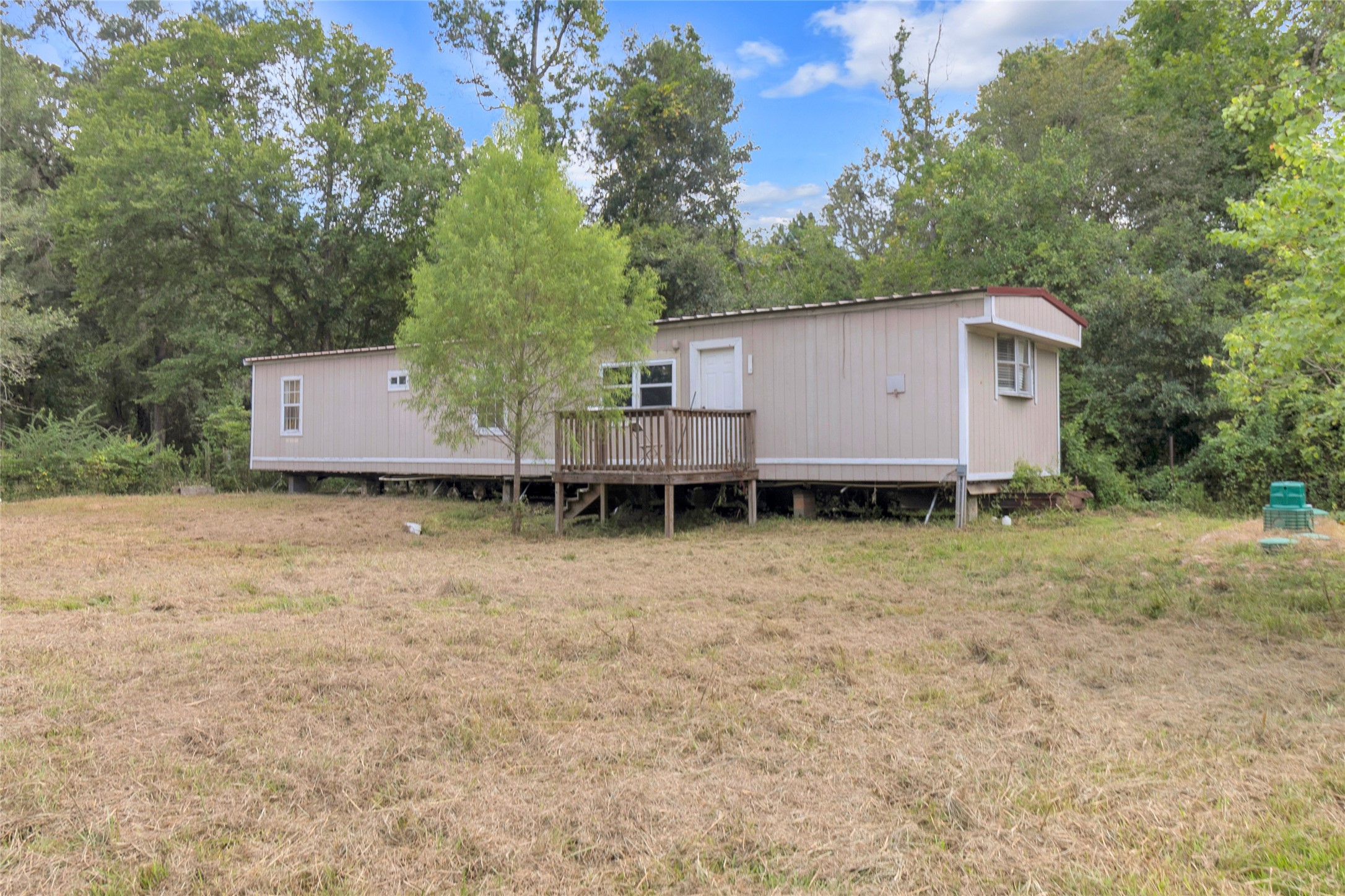 310 County Road 3280 Property Photo 8