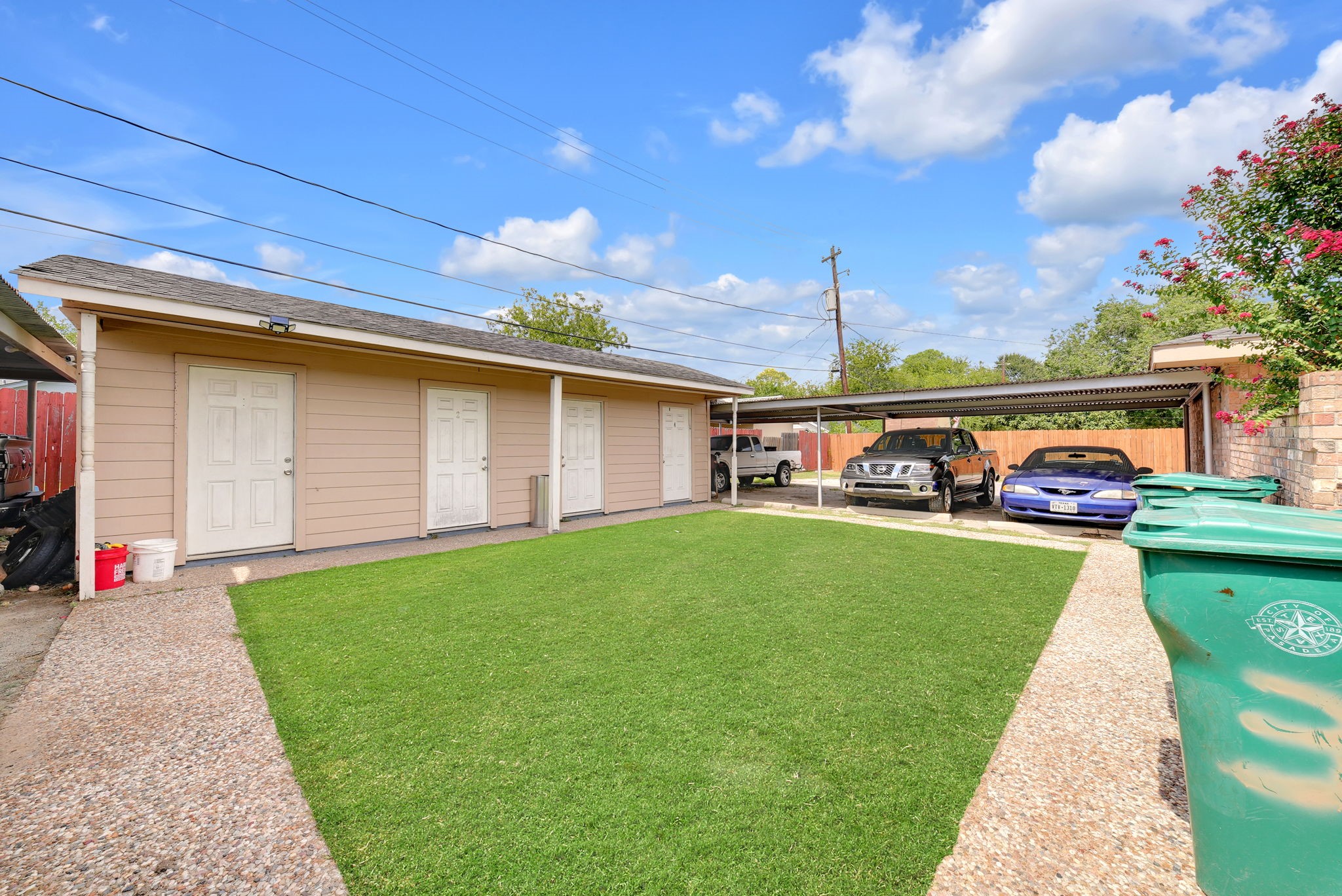 1210 Wafer Street 4 Property Photo 7