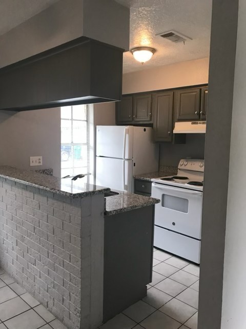 1210 Wafer Street 4 Property Photo 18