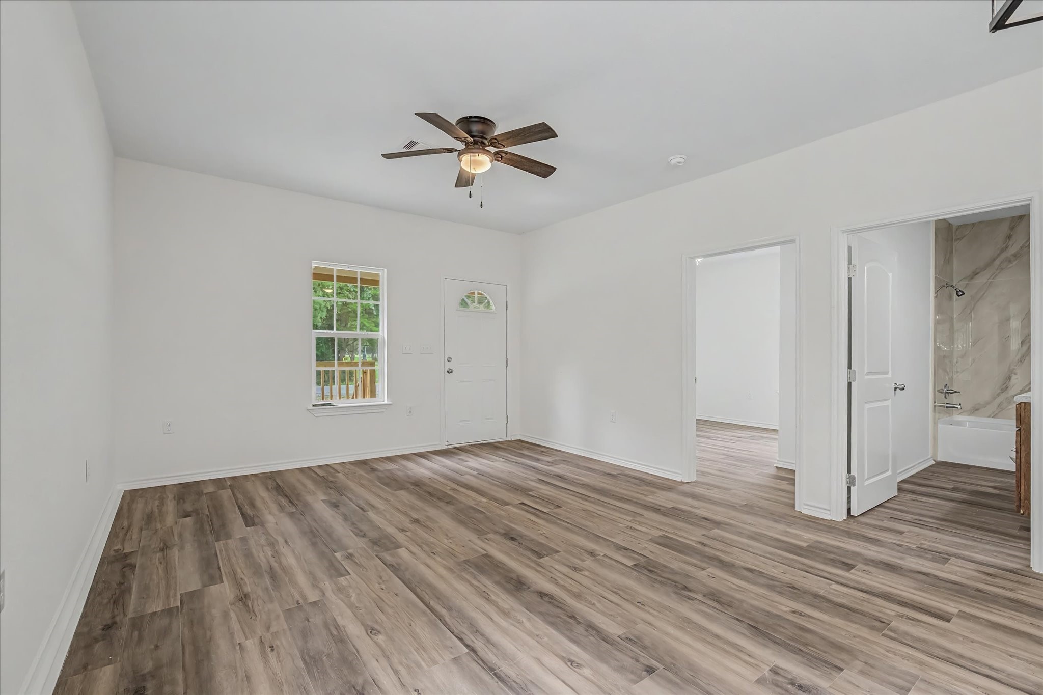 517 E Linney Street Property Photo 24