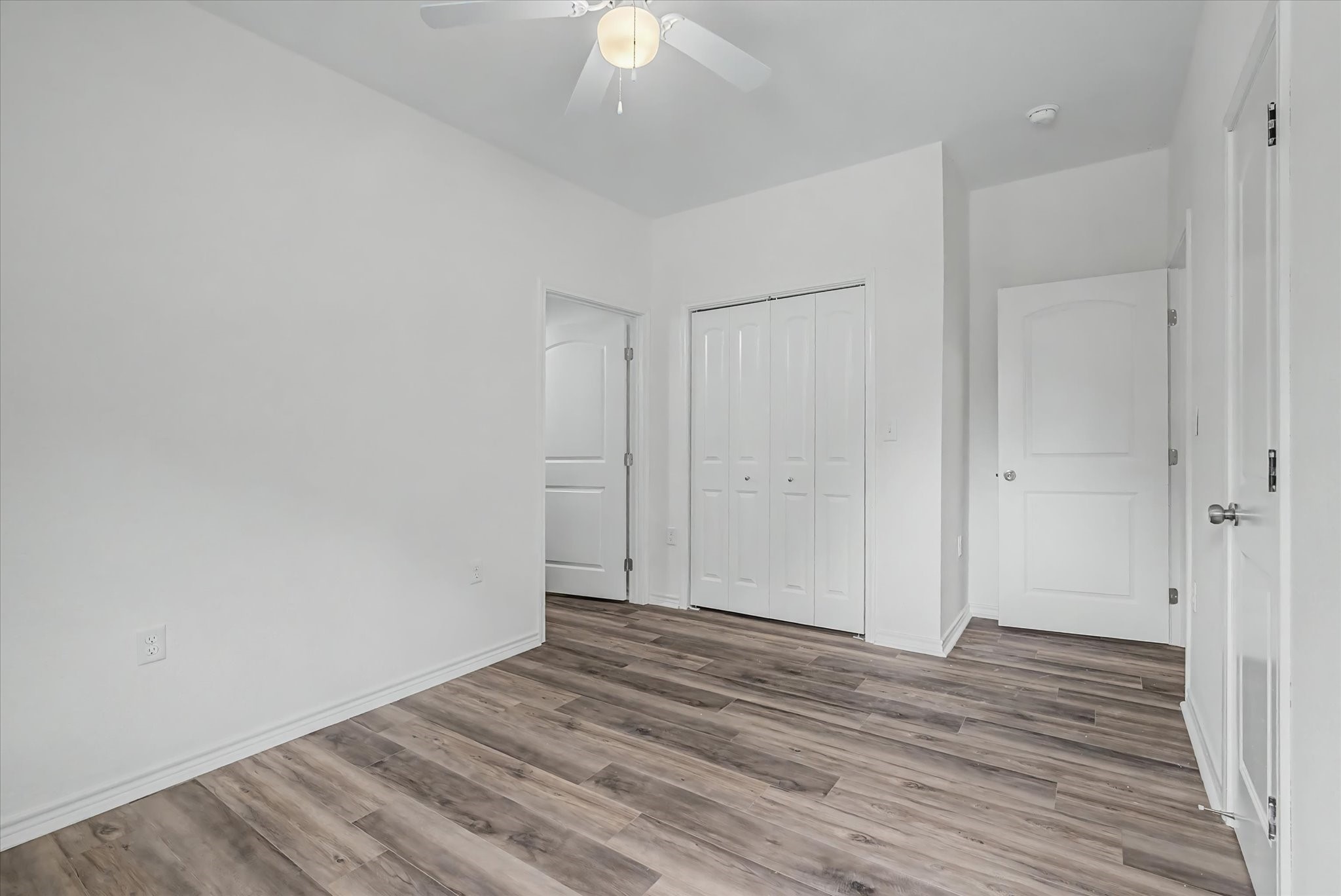 517 E Linney Street Property Photo 33