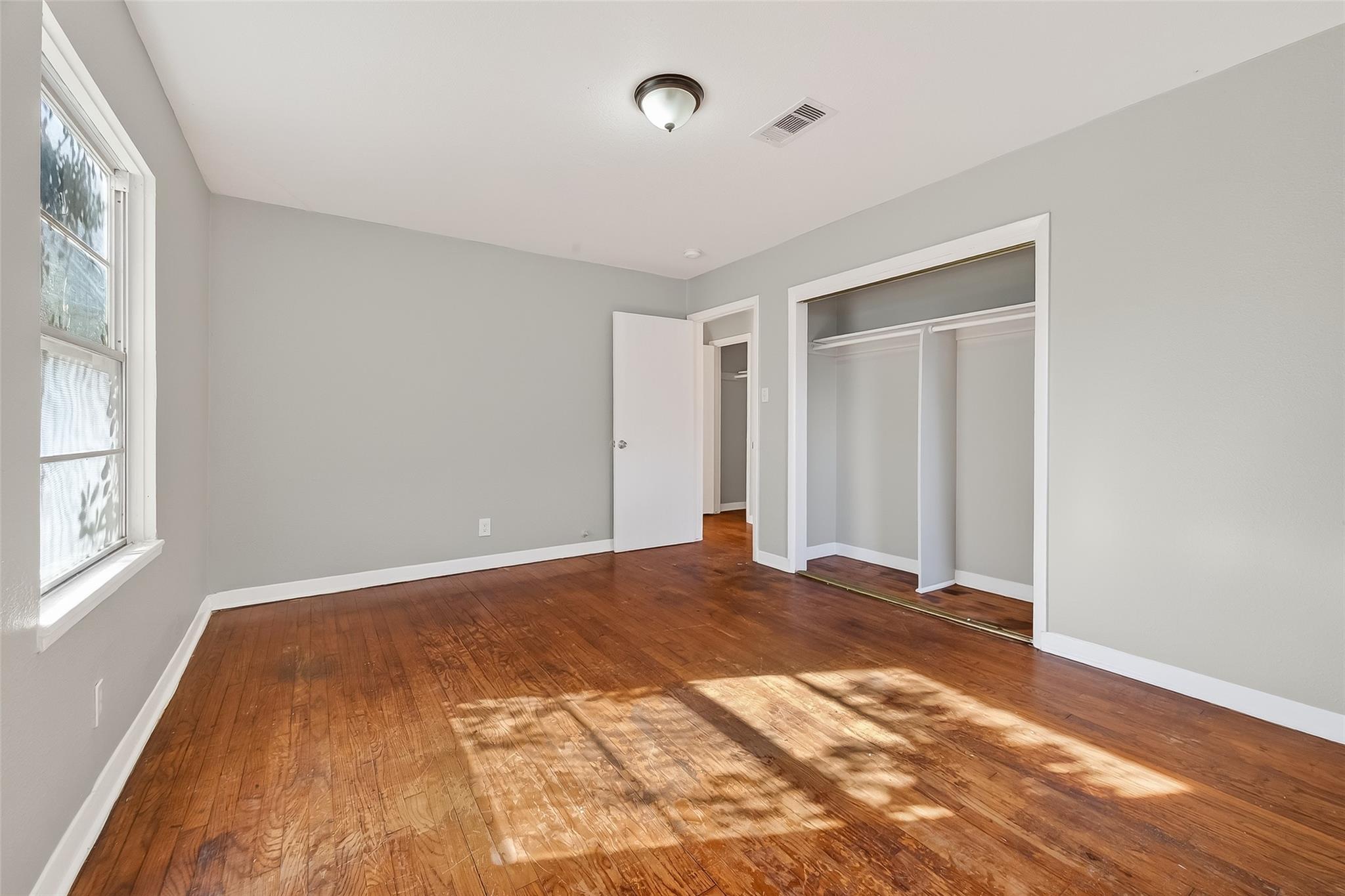 6127 Beldart Street Property Photo 10