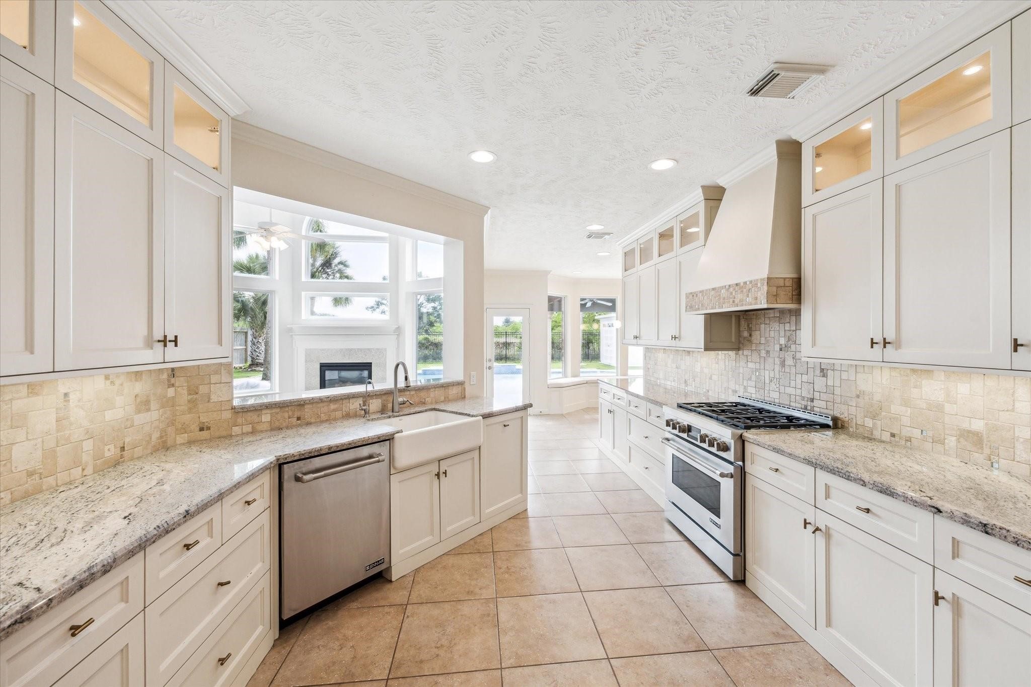 5418 Windham Springs Court Property Photo 8