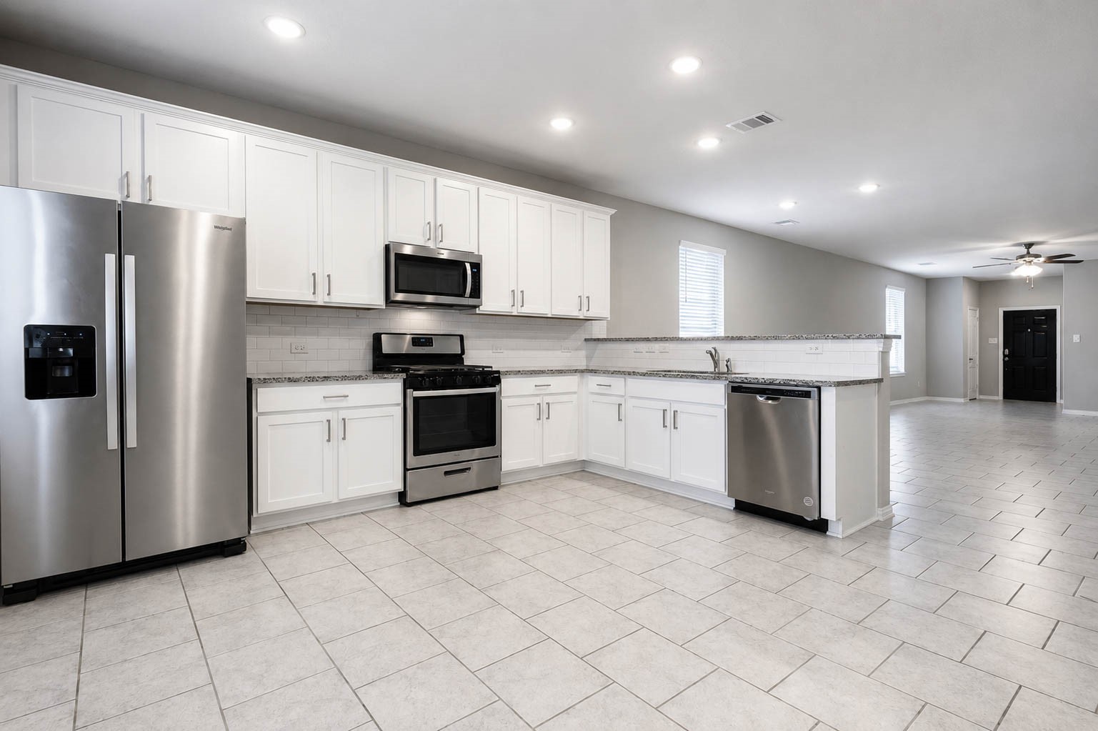 7818 Grandstand Parkway Property Photo 10