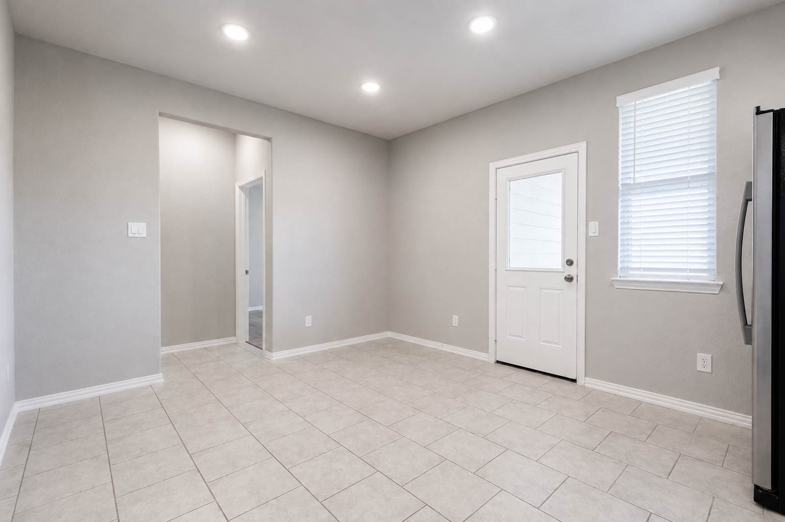 7818 Grandstand Parkway Property Photo 11