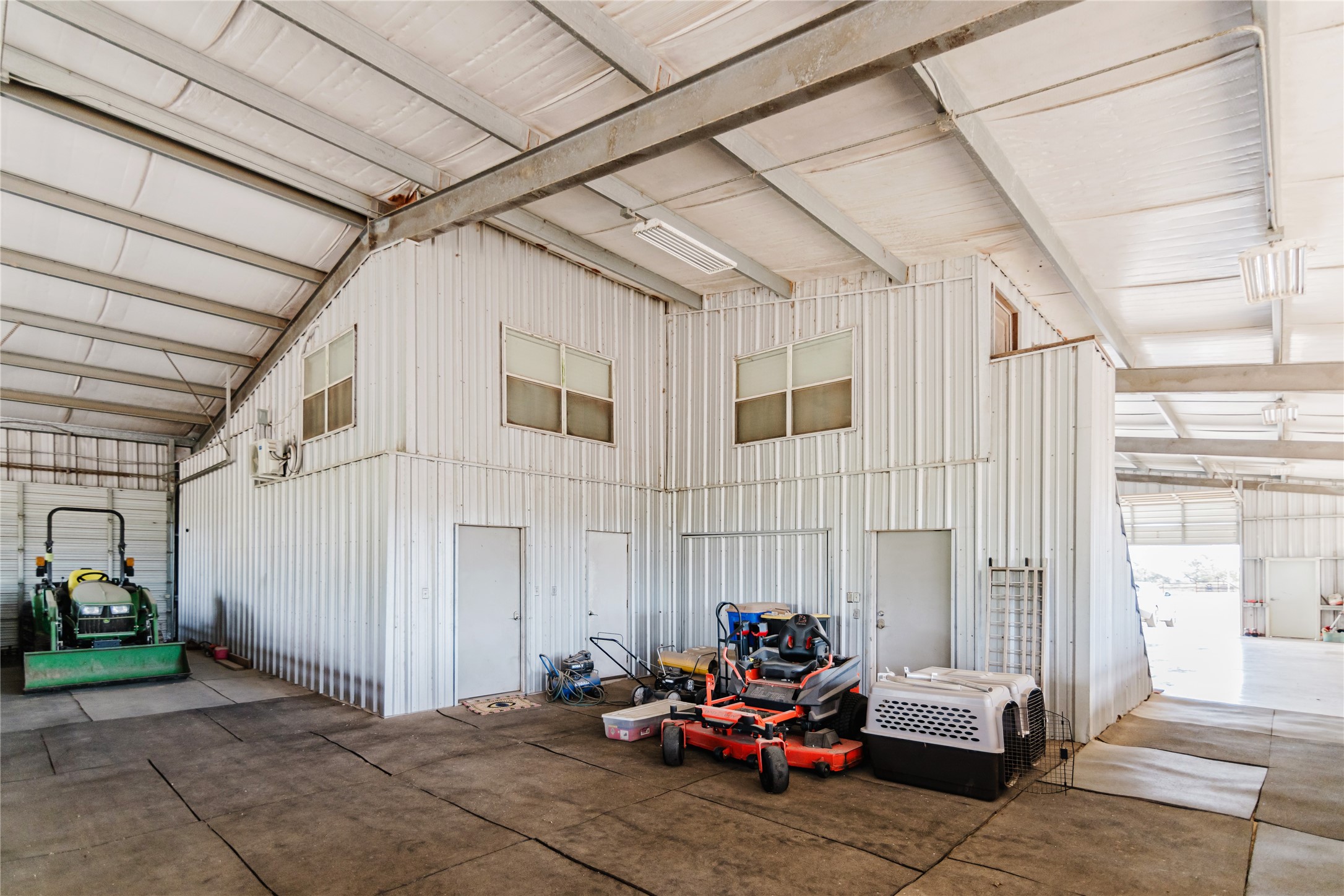 1440 Old Goliad Road Property Photo 12