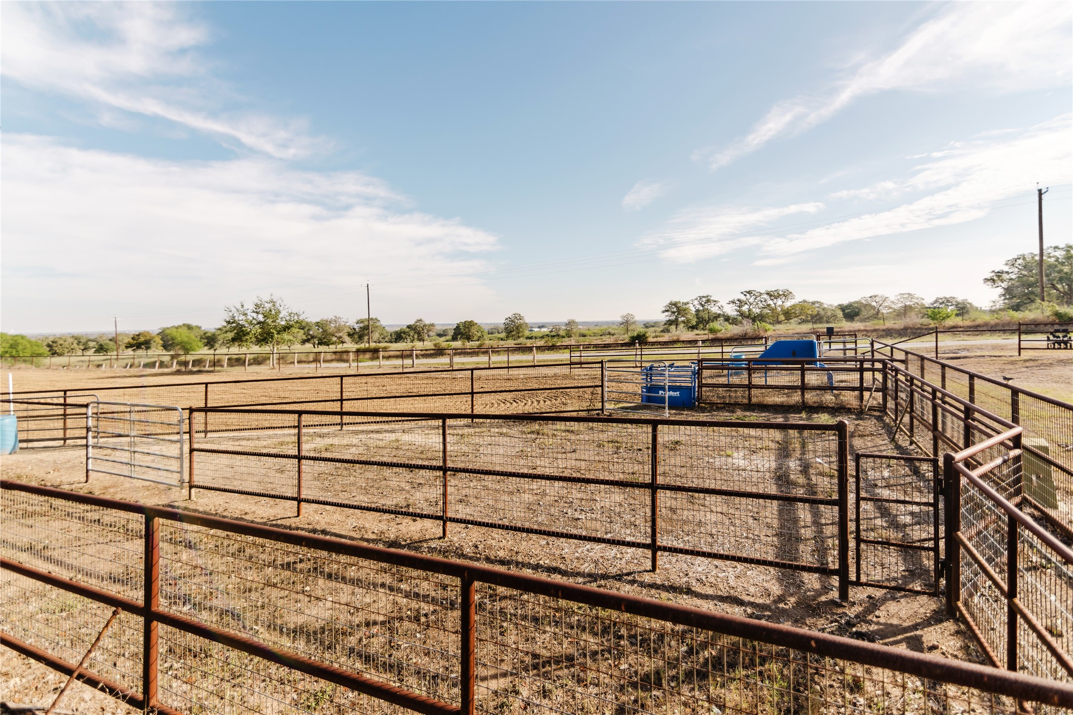 1440 Old Goliad Road Property Photo 16