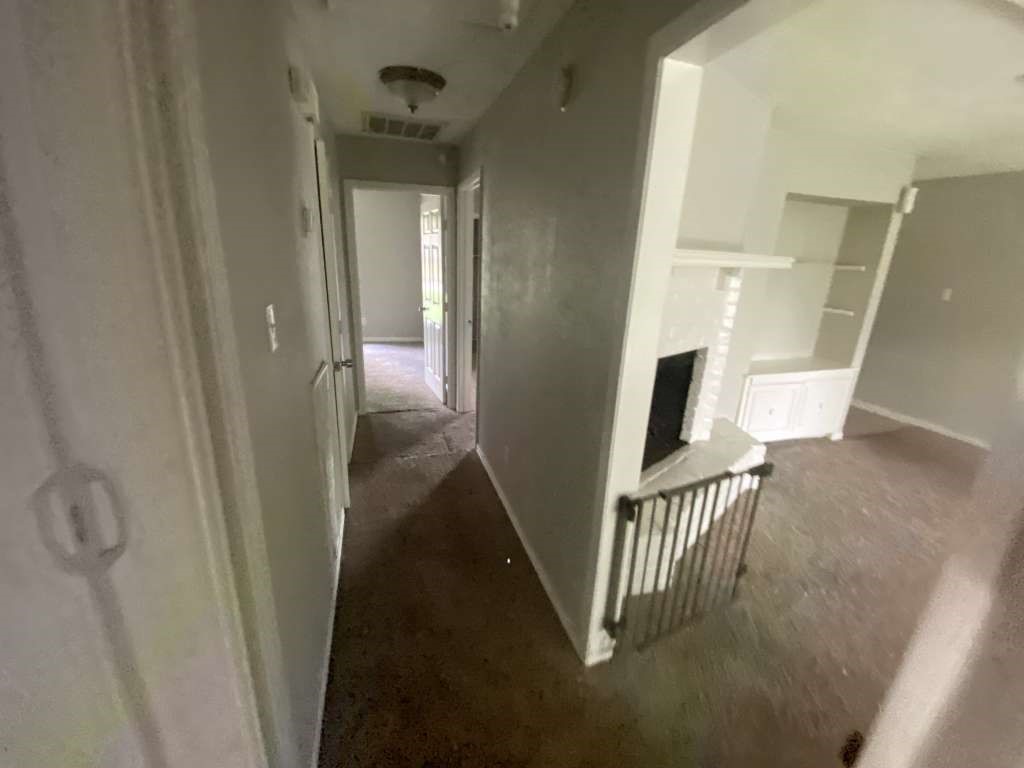 16631 Blackhawk Boulevard Property Photo 6