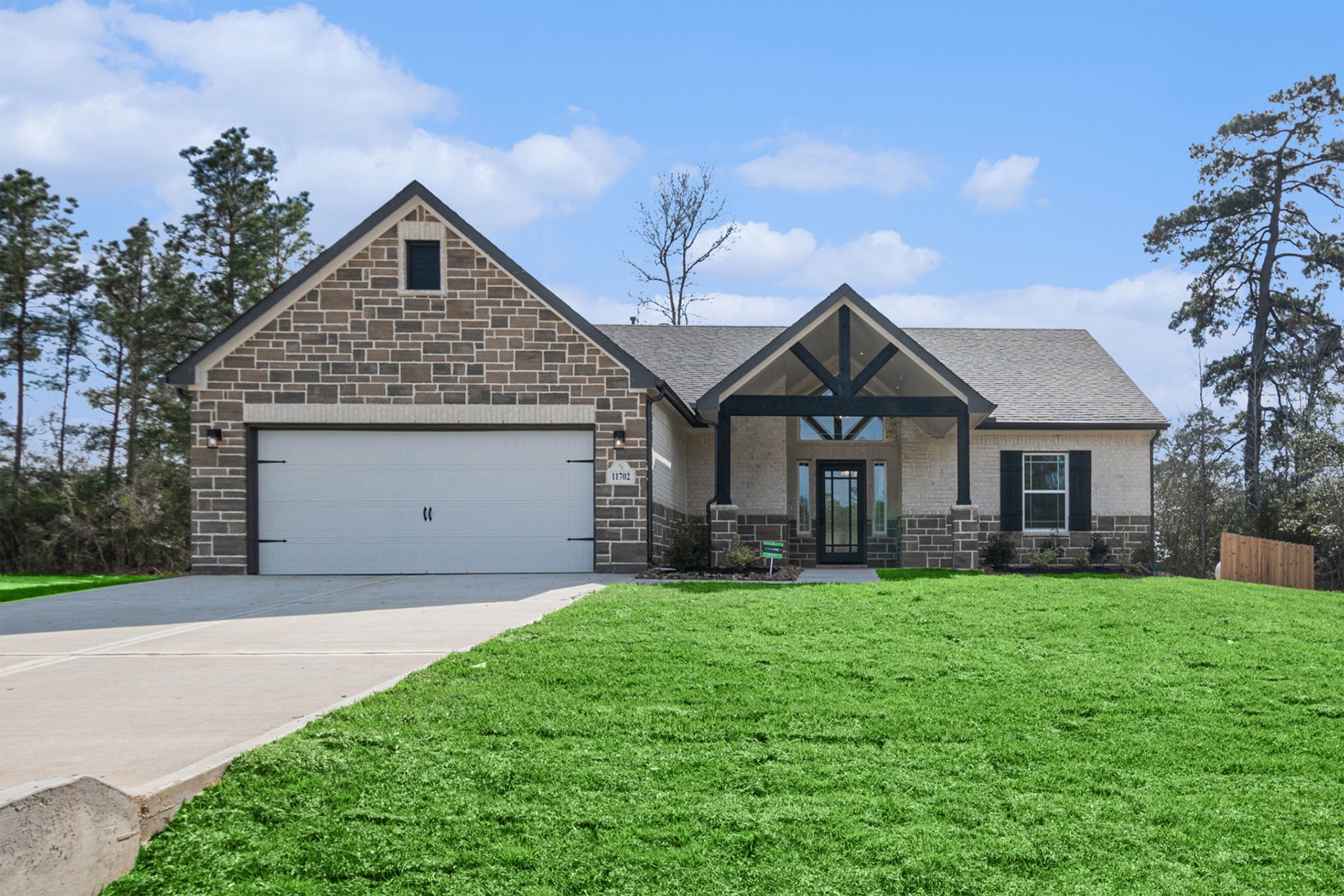 11702 Oakwood Ranch Property Photo 1