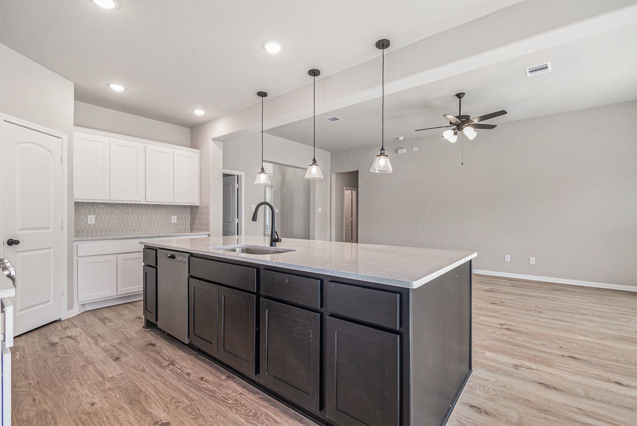 11702 Oakwood Ranch Property Photo 10