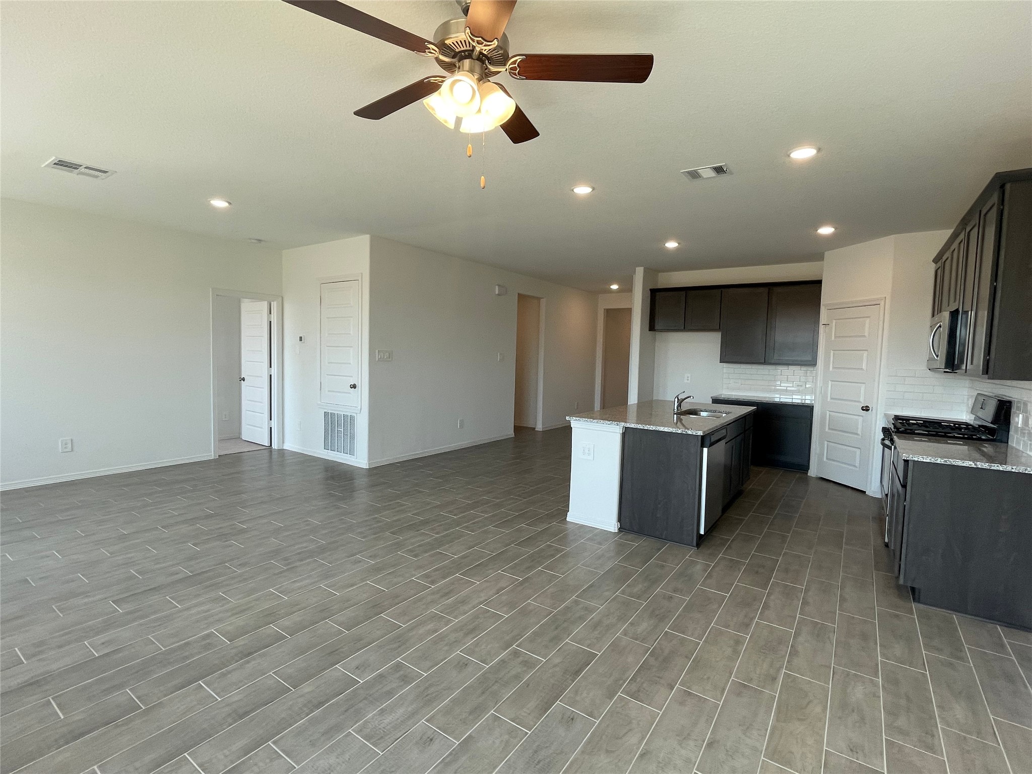 9695 Caney Trails Road Property Photo 5